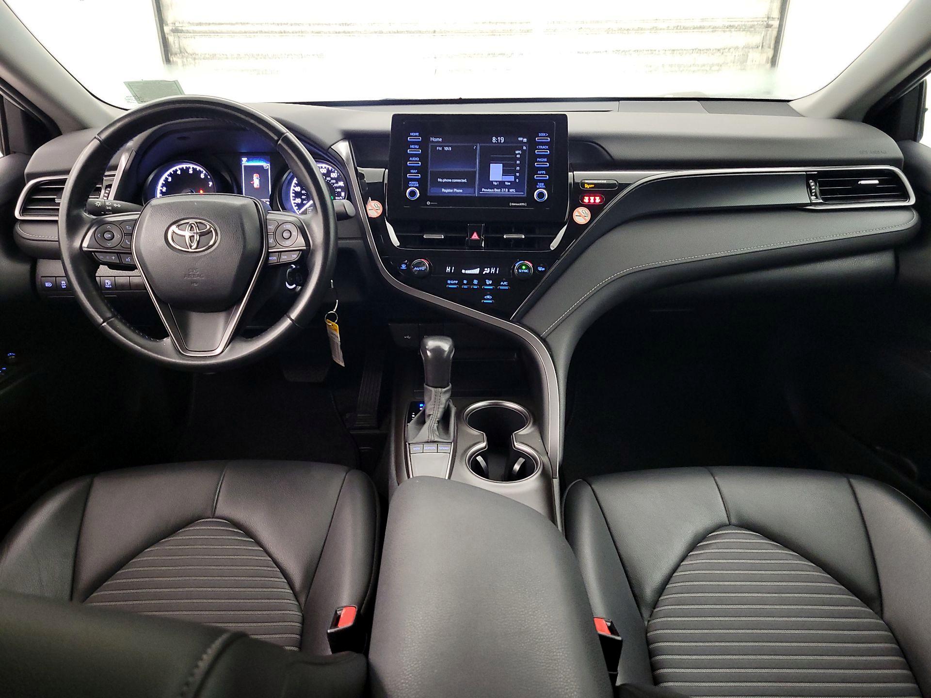 Thumbnail: 2023 Toyota Camry - 9