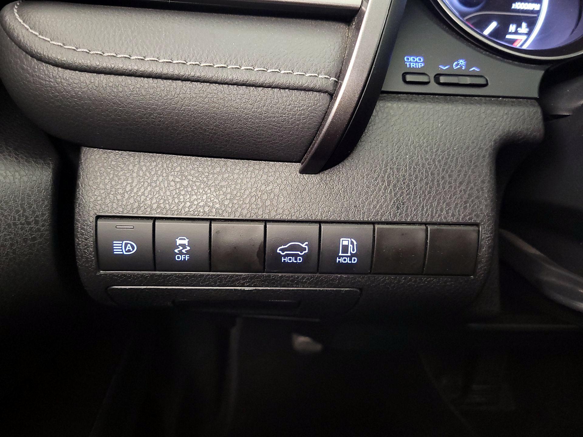 Thumbnail: 2023 Toyota Camry - 13