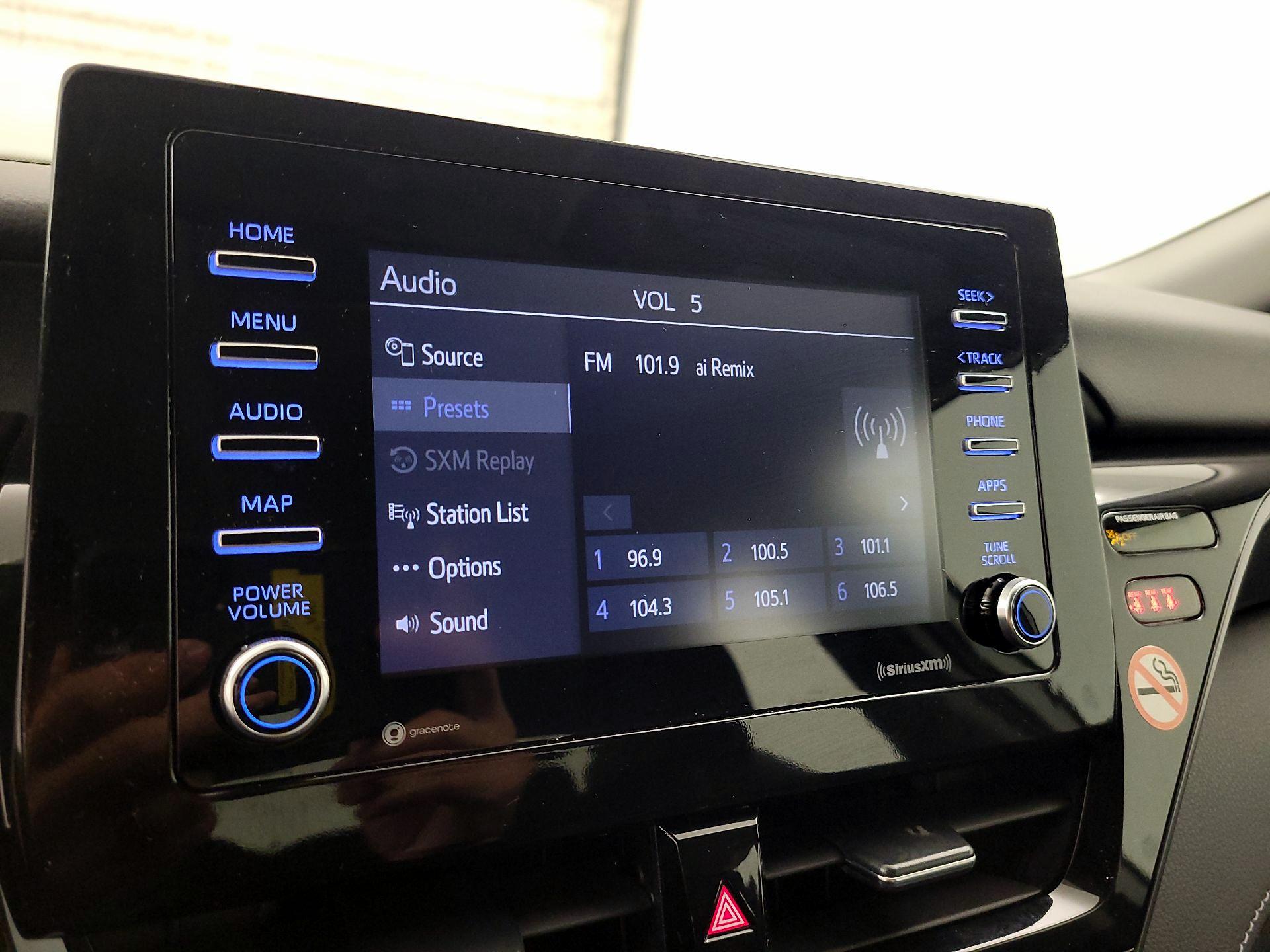 Thumbnail: 2023 Toyota Camry - 15