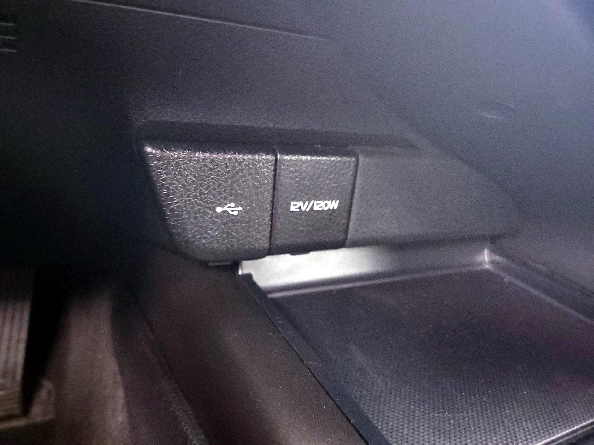 Thumbnail: 2023 Toyota Camry - 18