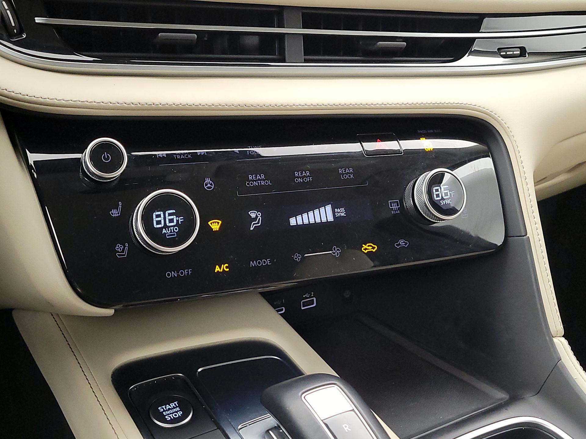 Thumbnail: 2023 INFINITI QX60 - 17