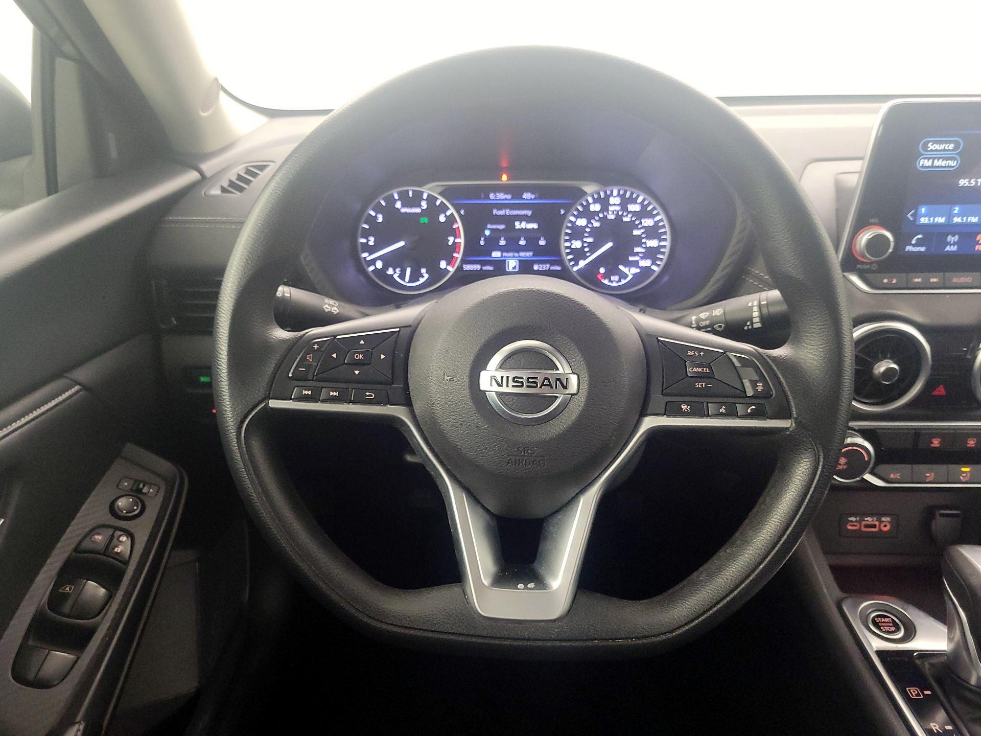 Thumbnail: 2023 Nissan Sentra - 10