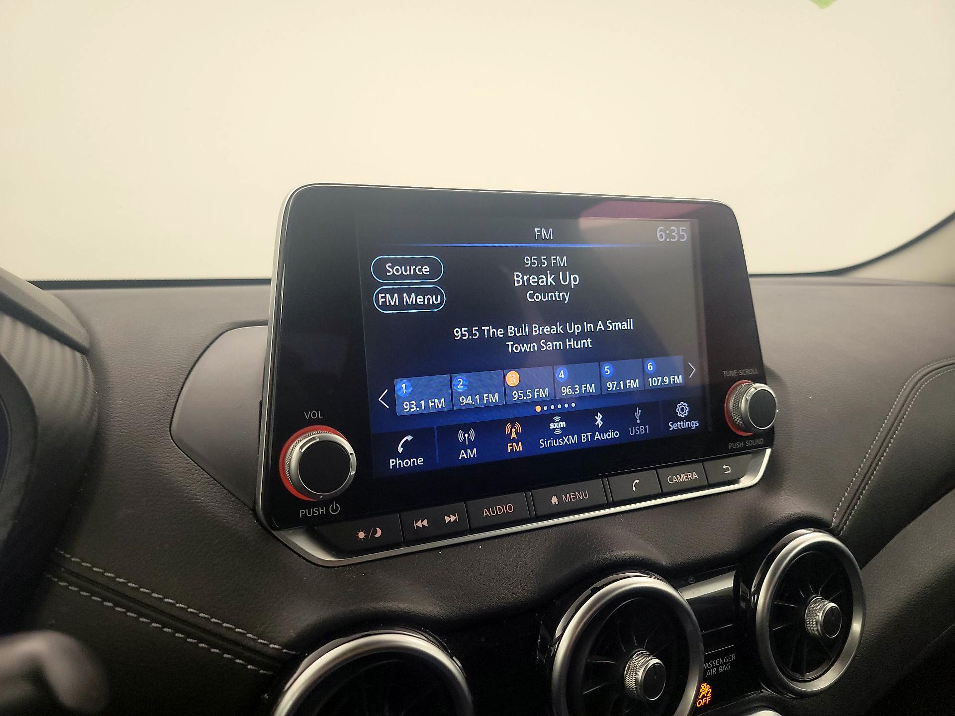 Thumbnail: 2023 Nissan Sentra - 15