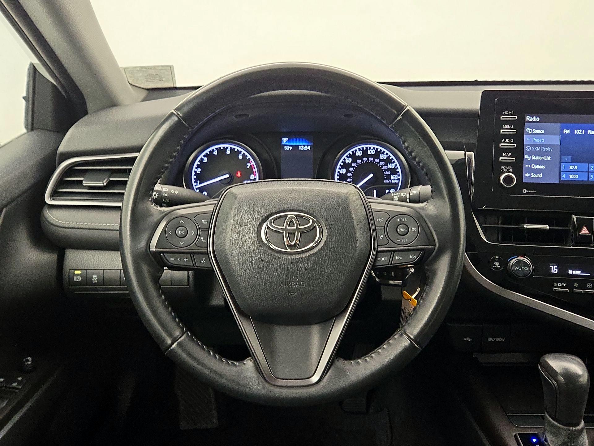 Thumbnail: 2023 Toyota Camry - 10