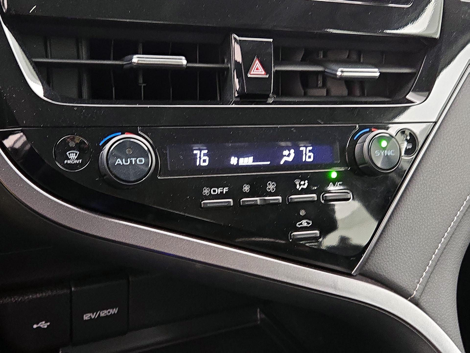 Thumbnail: 2023 Toyota Camry - 16