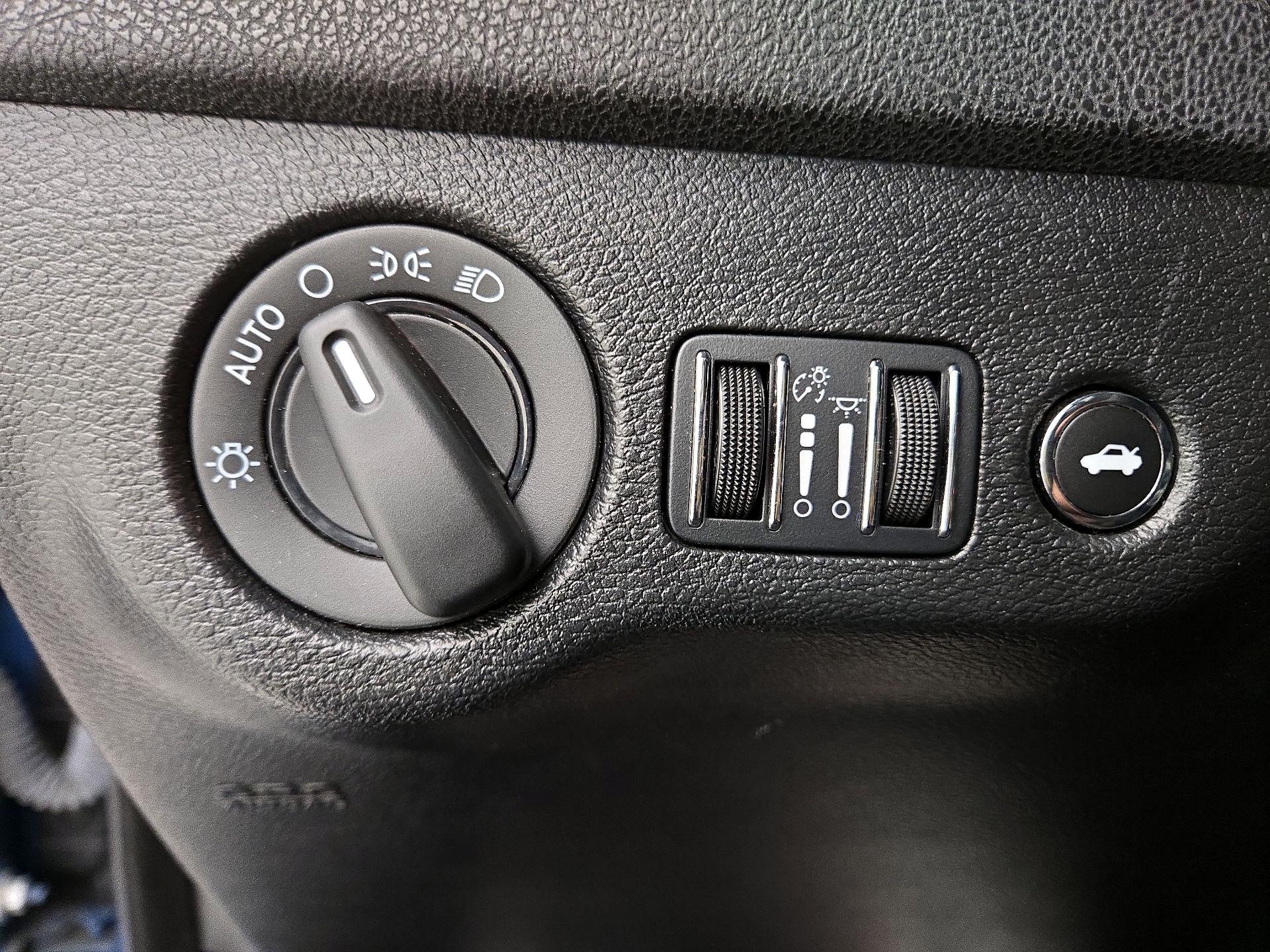 Thumbnail: 2023 Dodge Charger - 13