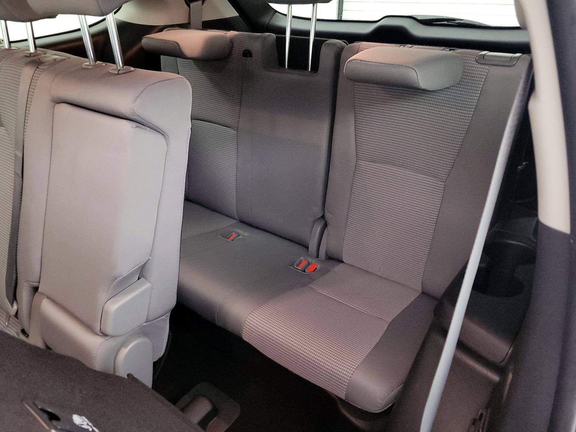 Thumbnail: 2022 Toyota Highlander - 20