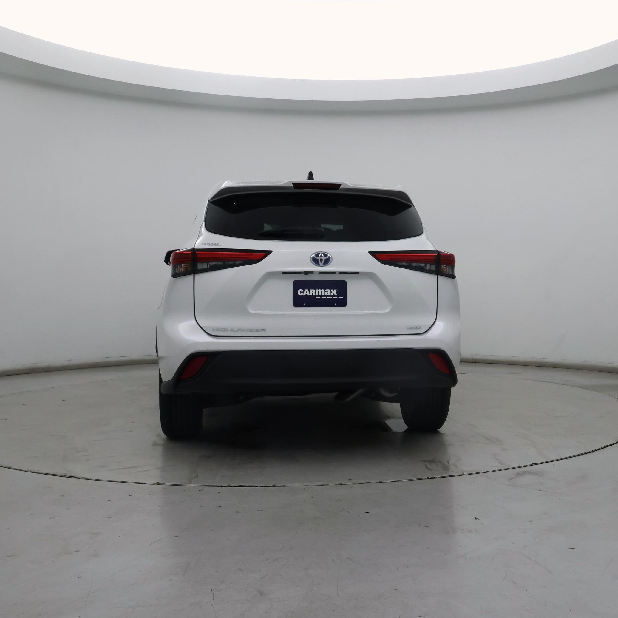 Thumbnail: 2022 Toyota Highlander - 6