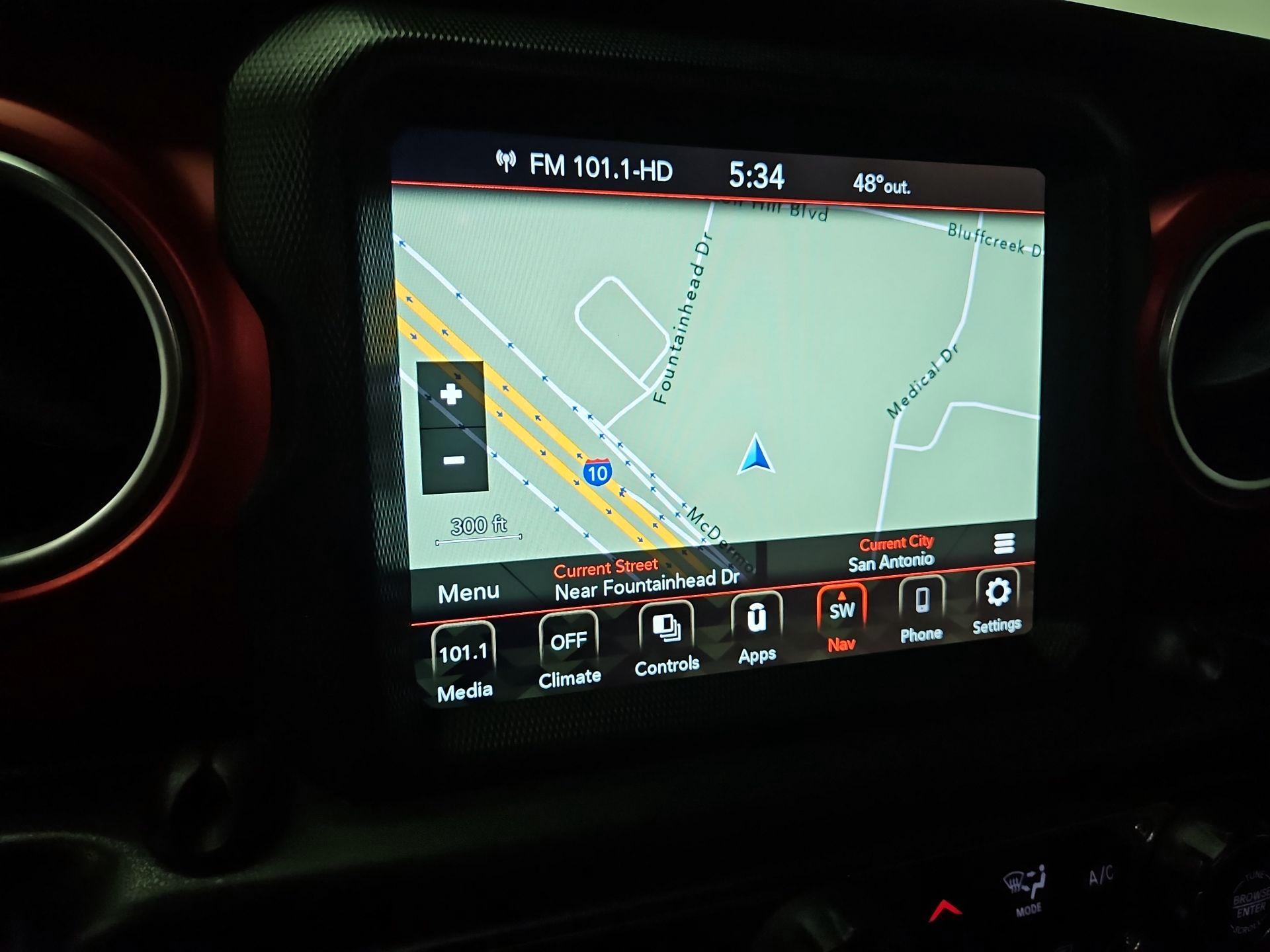 Thumbnail: 2021 Jeep Wrangler - 14