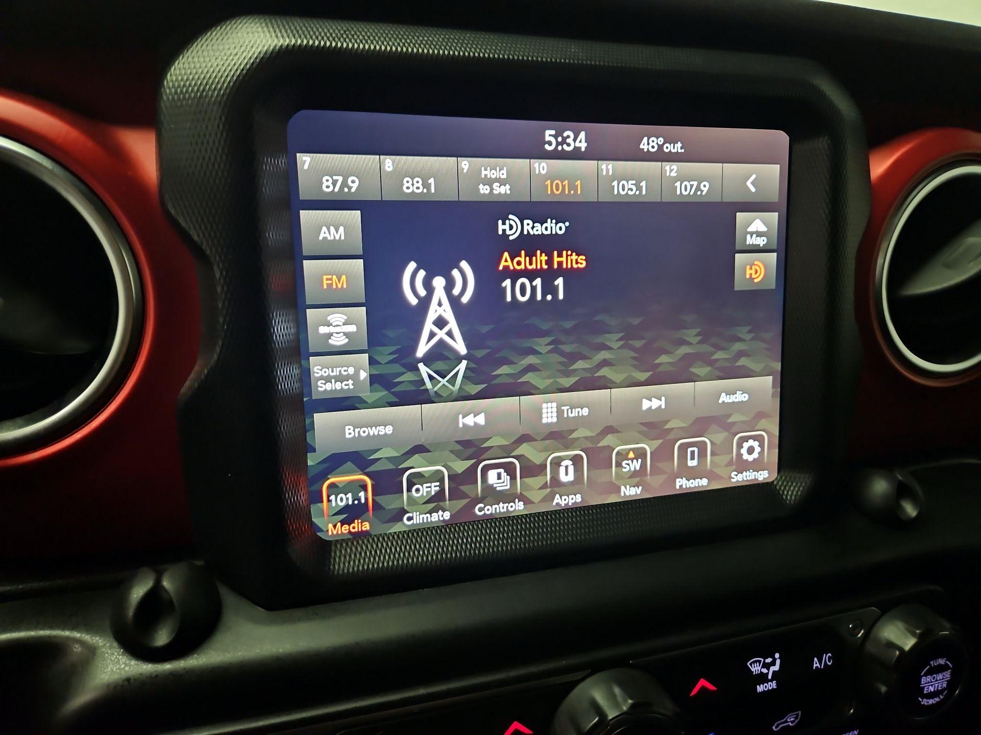 Thumbnail: 2021 Jeep Wrangler - 16