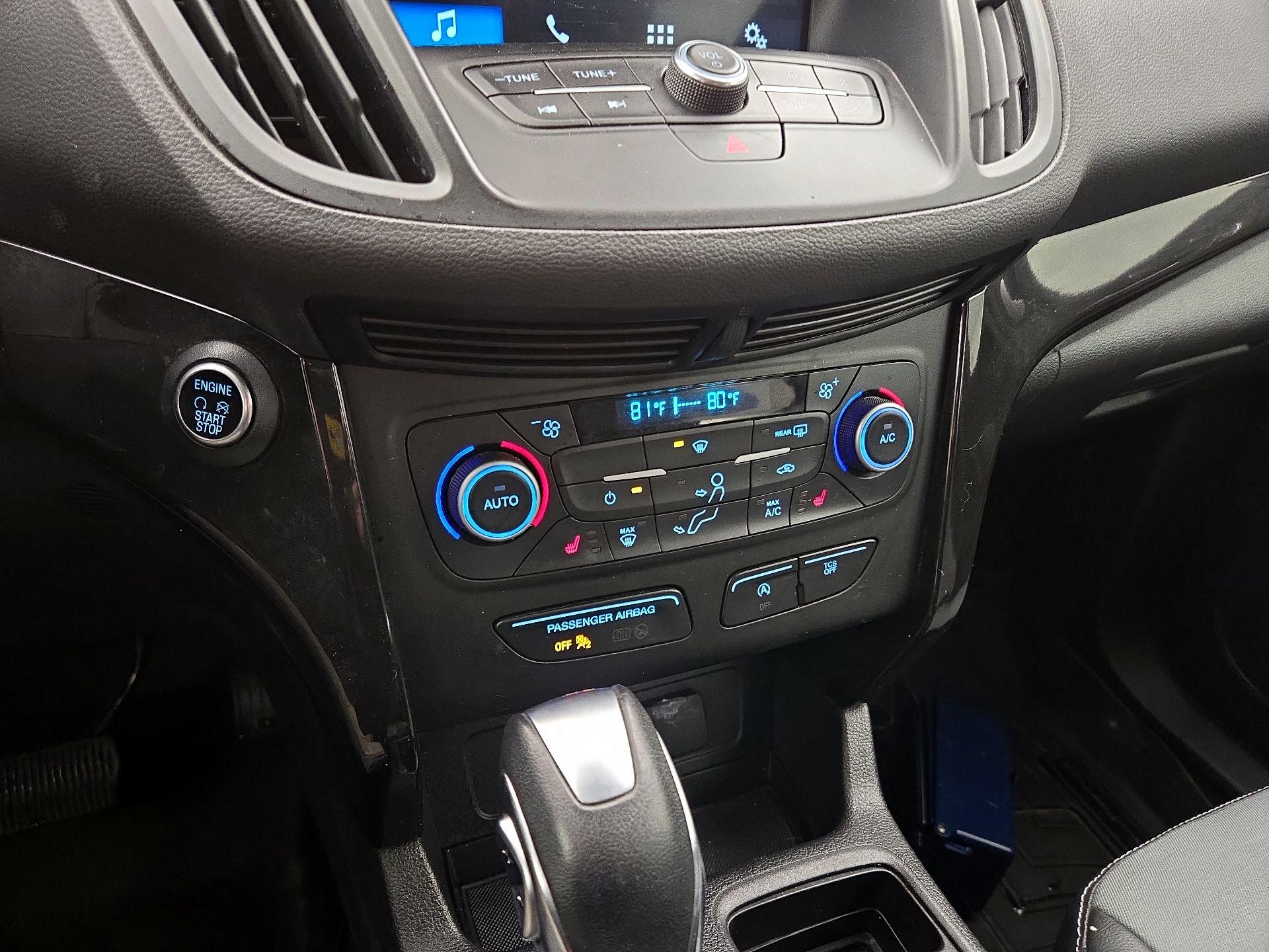 Thumbnail: 2019 Ford Escape - 16