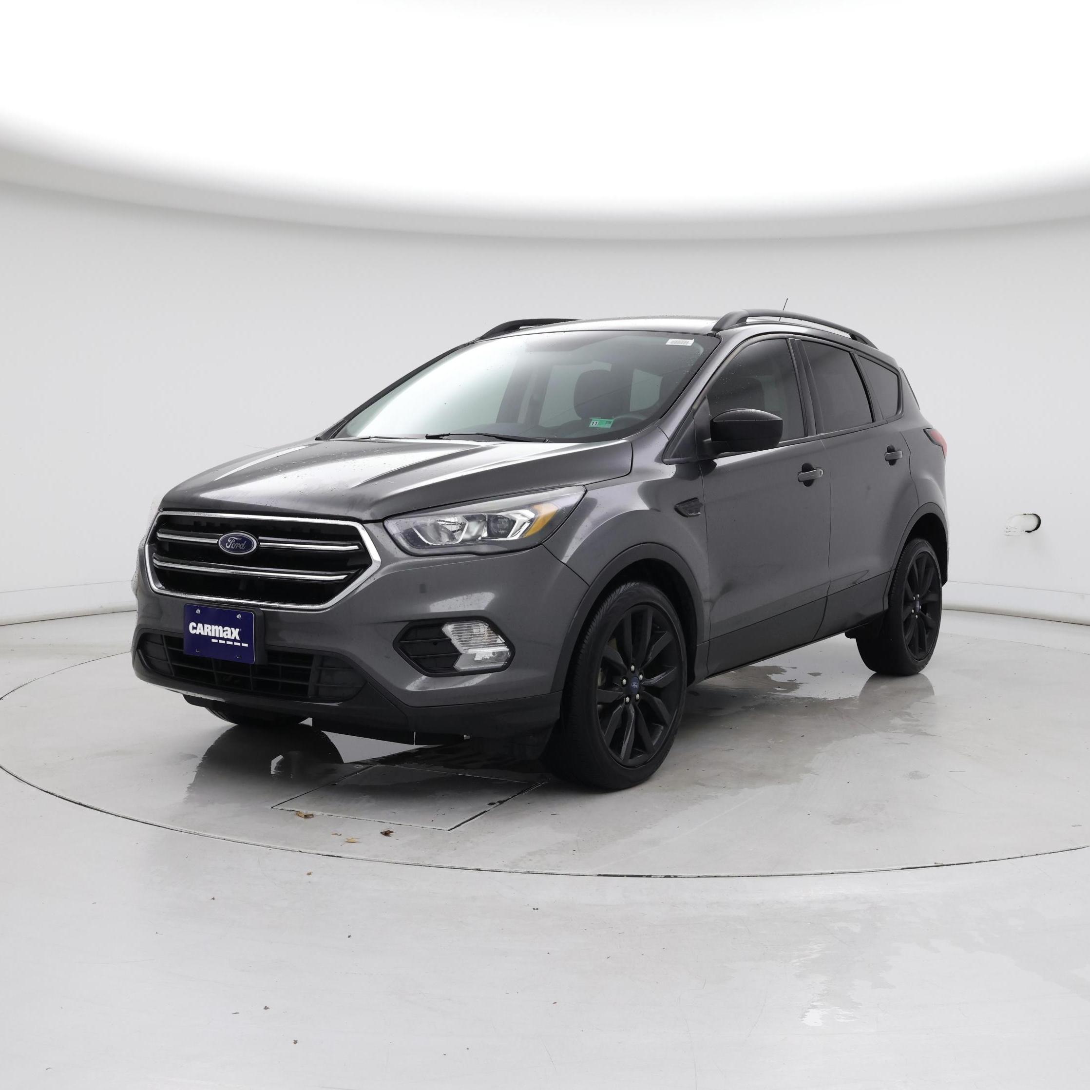 Thumbnail: 2019 Ford Escape - 4