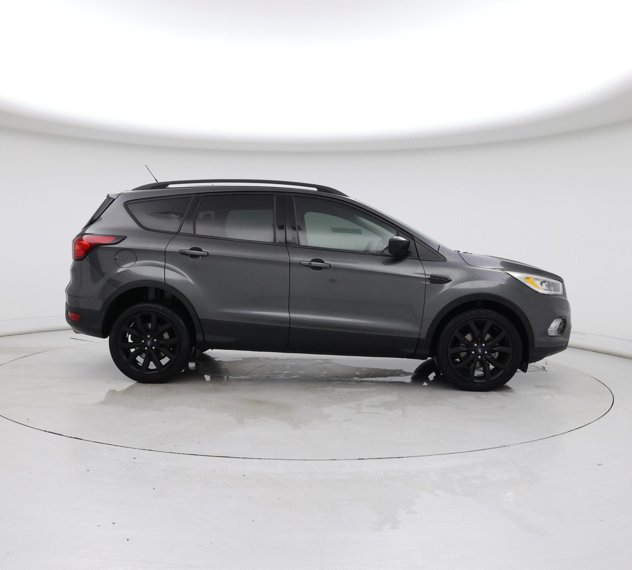 Thumbnail: 2019 Ford Escape - 7