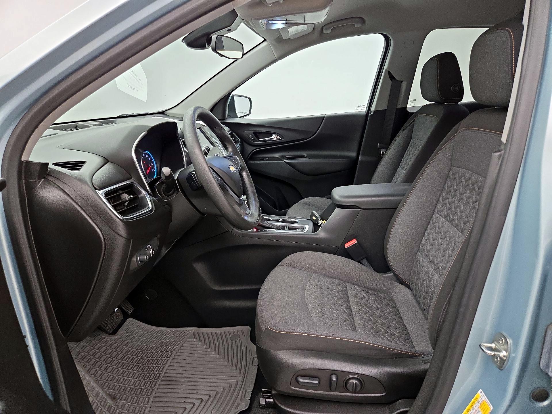 Thumbnail: 2022 Chevrolet Equinox - 11