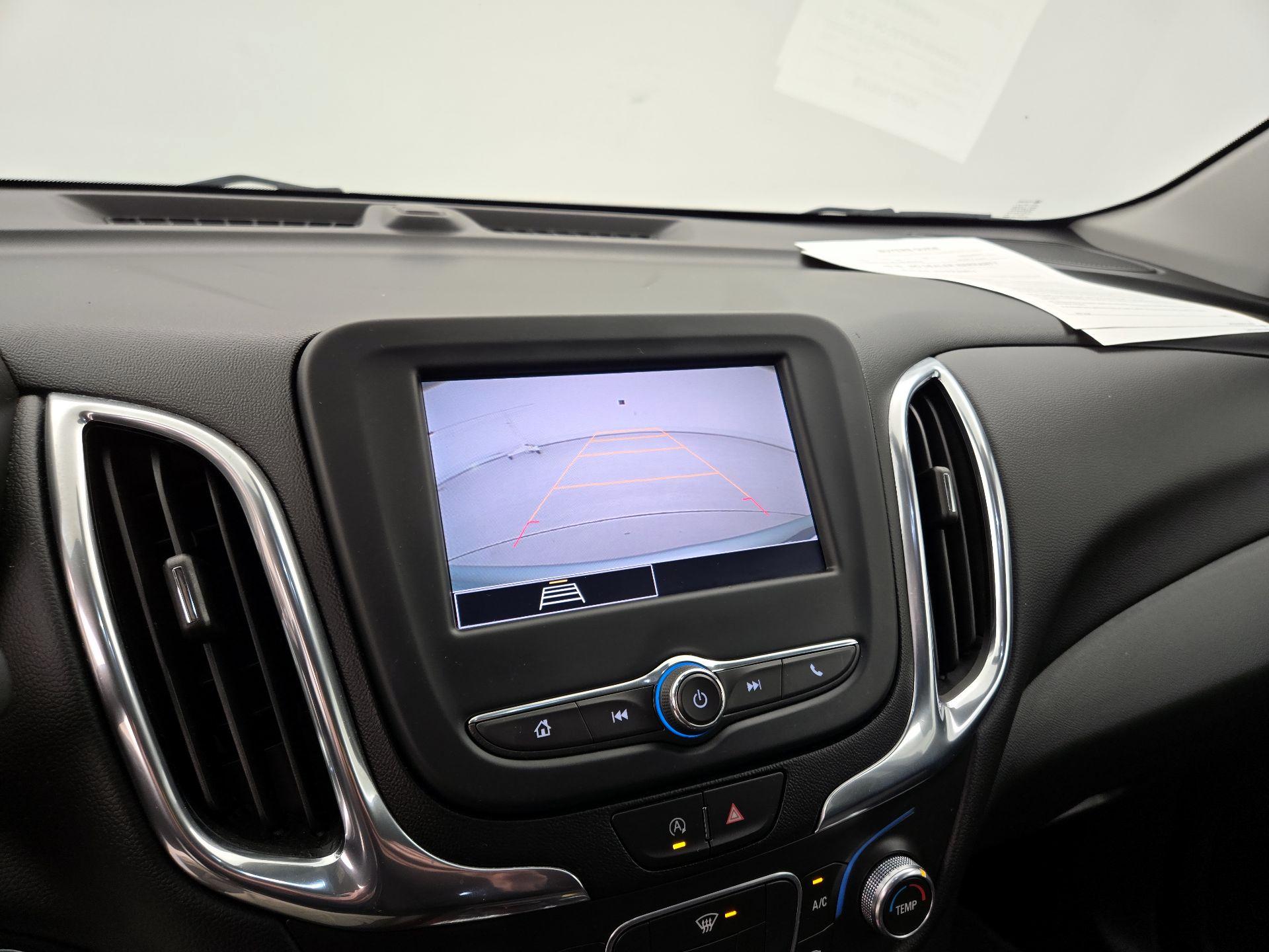 Thumbnail: 2022 Chevrolet Equinox - 14