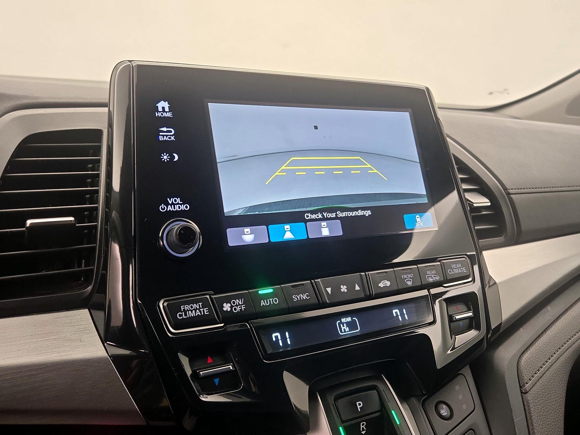 Thumbnail: 2021 Honda Odyssey - 14