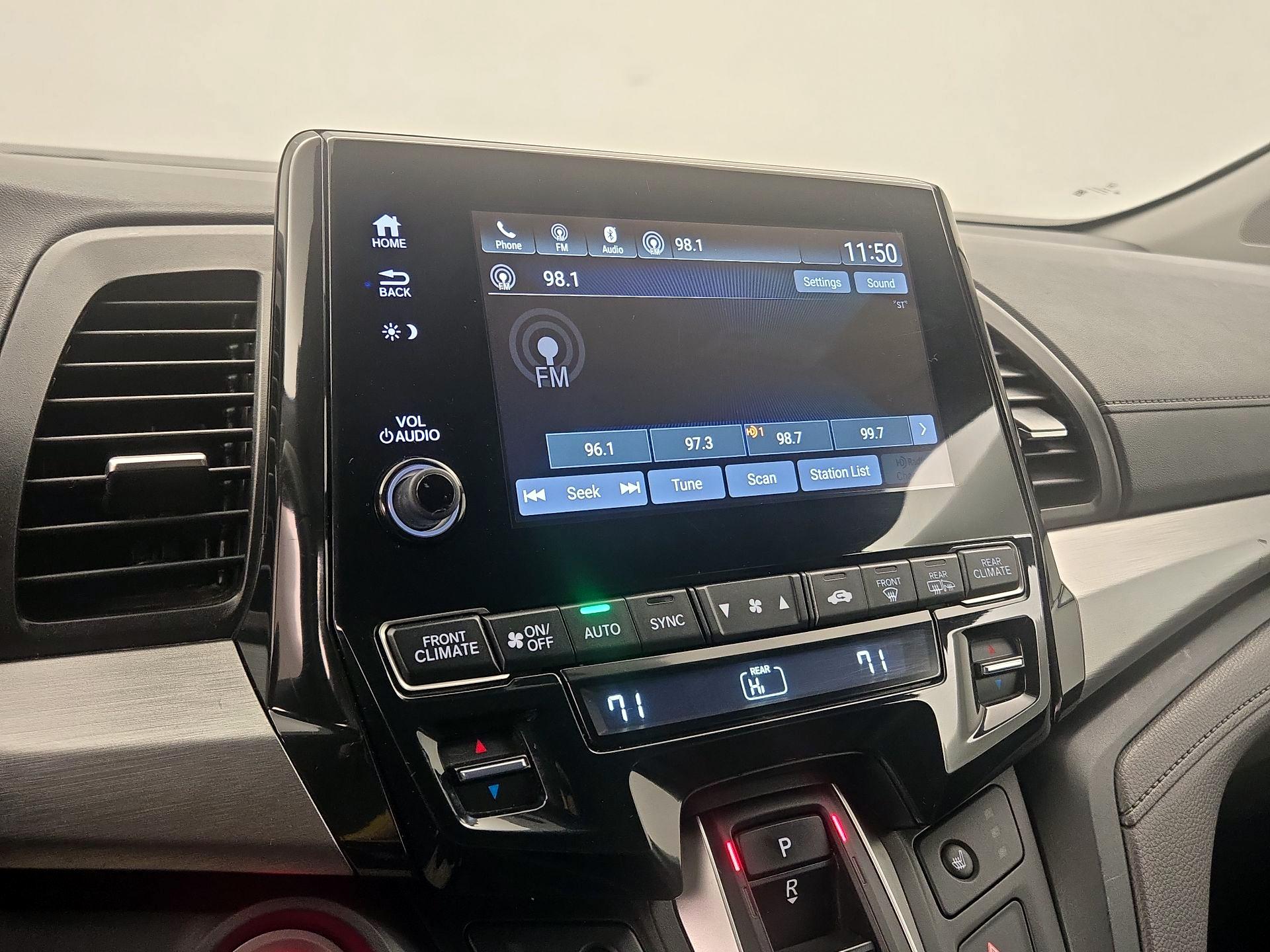 Thumbnail: 2021 Honda Odyssey - 15