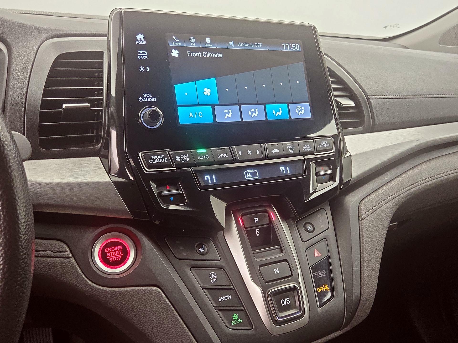 Thumbnail: 2021 Honda Odyssey - 16