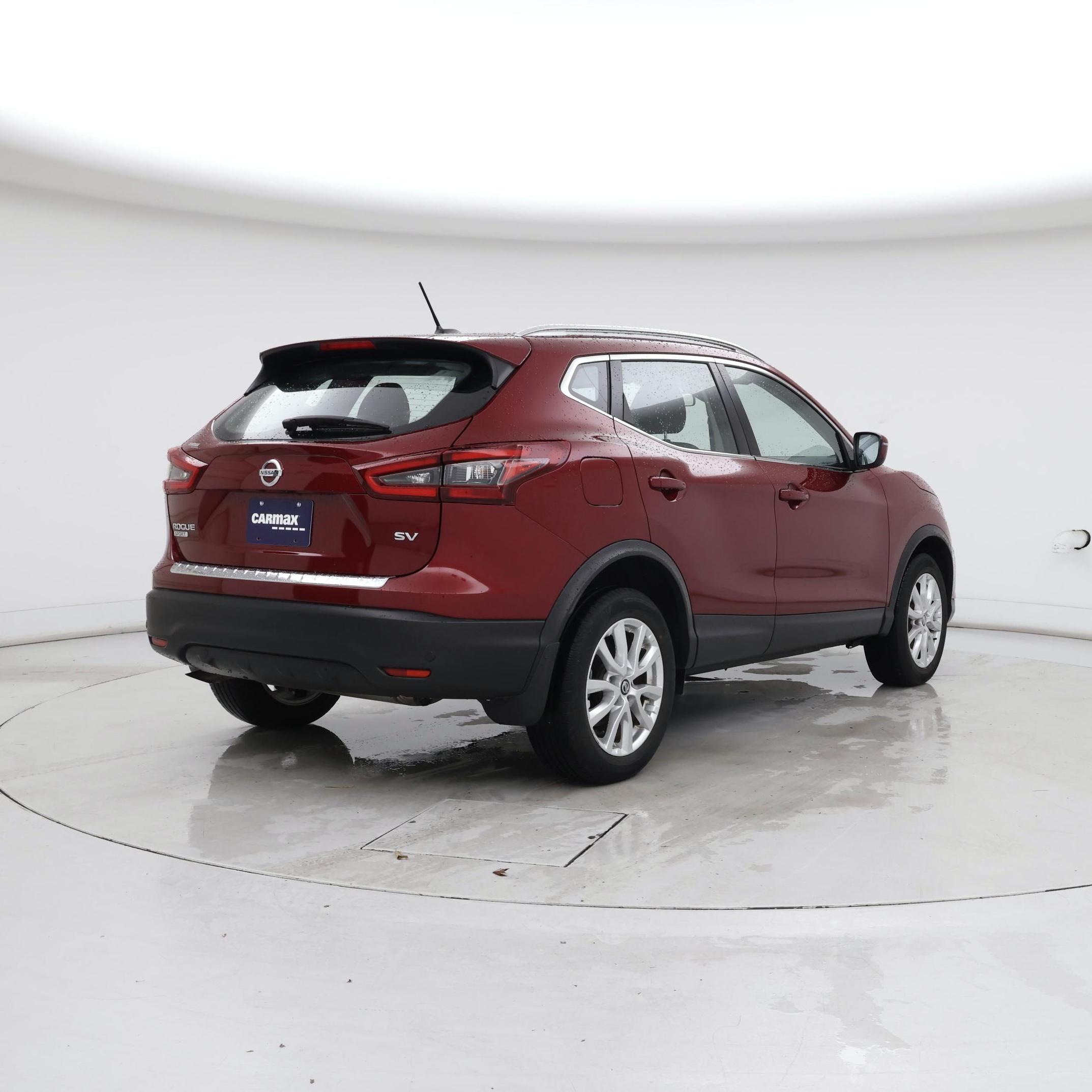 Thumbnail: 2021 Nissan Rogue Sport - 8