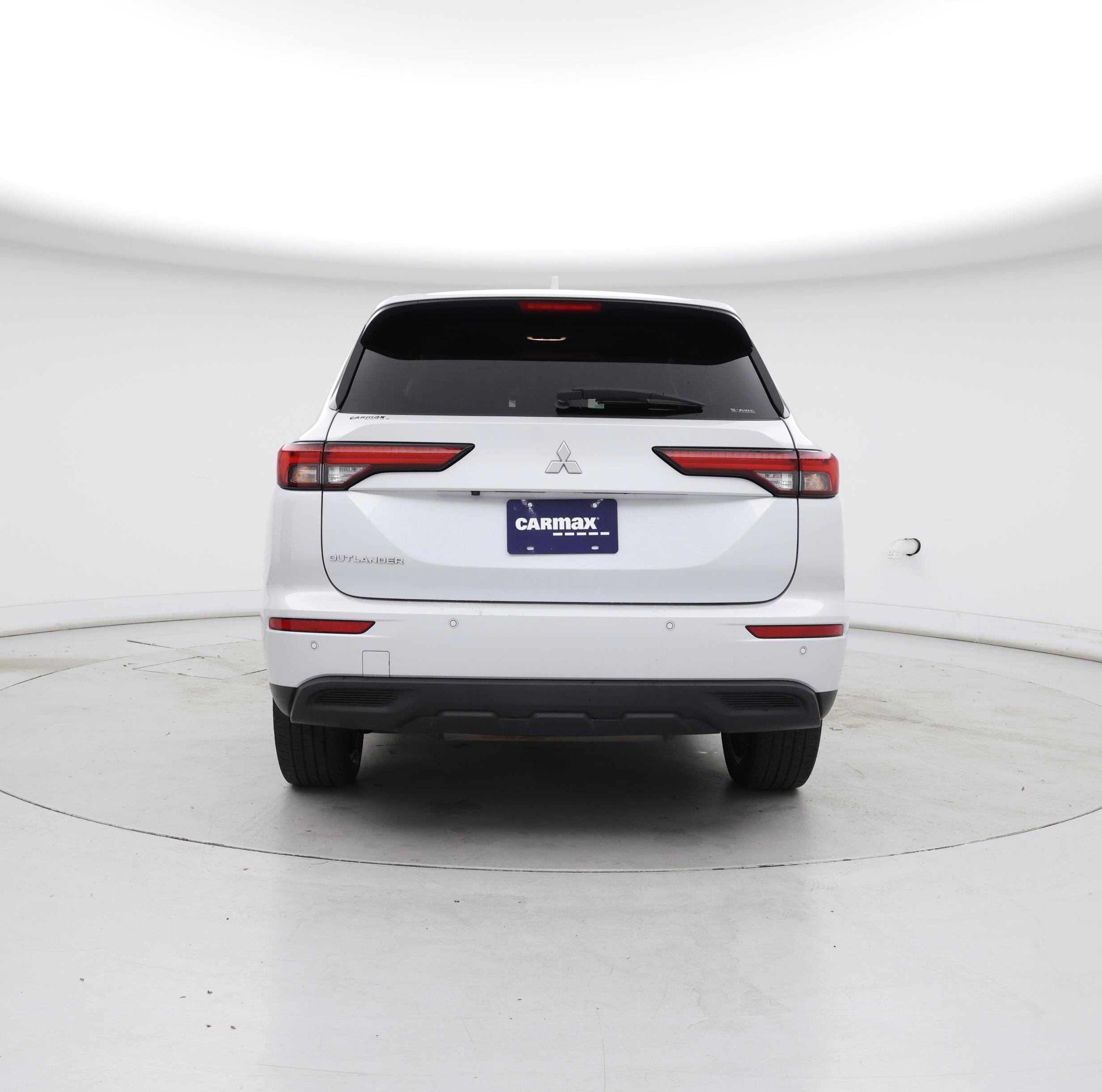 Thumbnail: 2022 Mitsubishi Outlander - 6