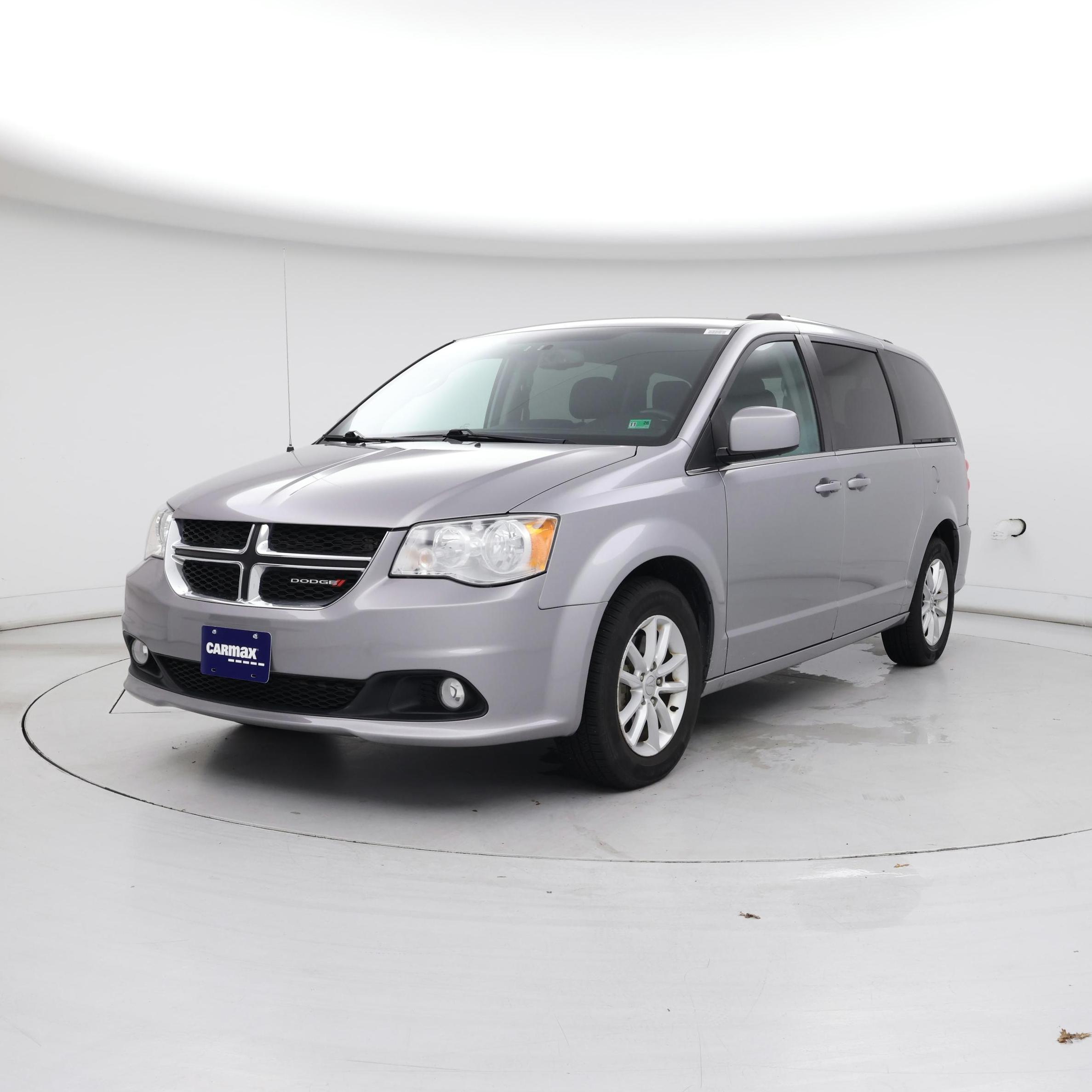 Thumbnail: 2018 Dodge Grand Caravan - 4