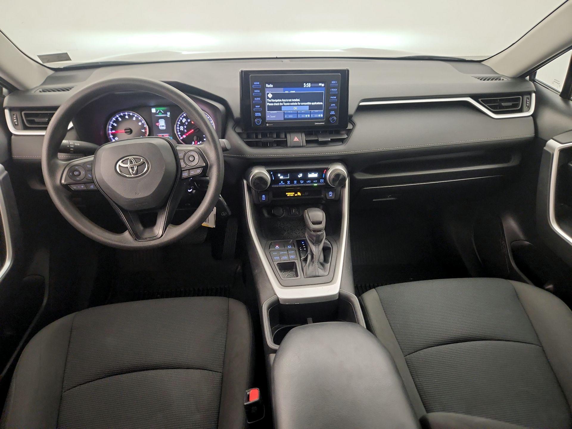 Thumbnail: 2022 Toyota RAV4 - 9