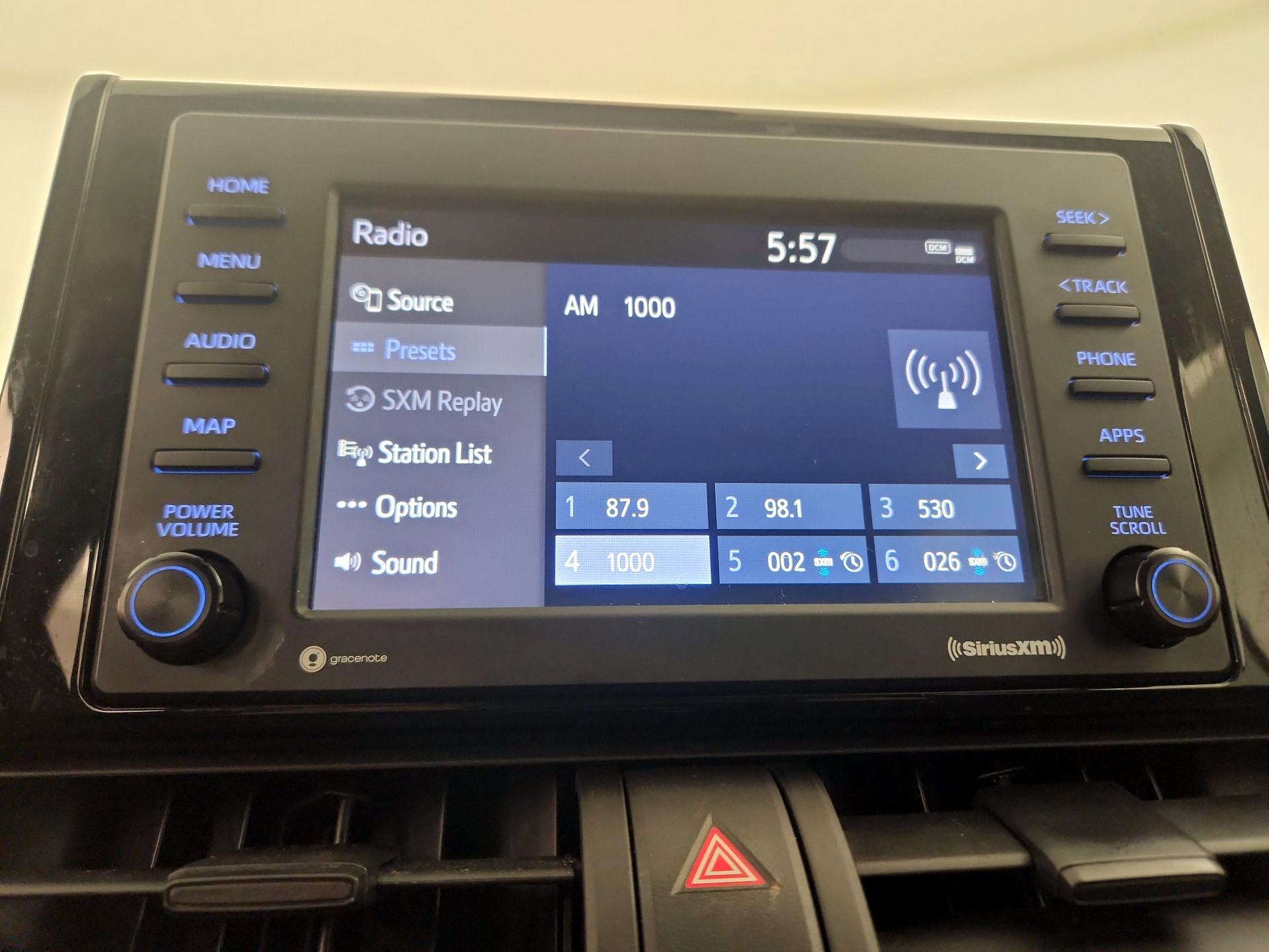 Thumbnail: 2022 Toyota RAV4 - 15