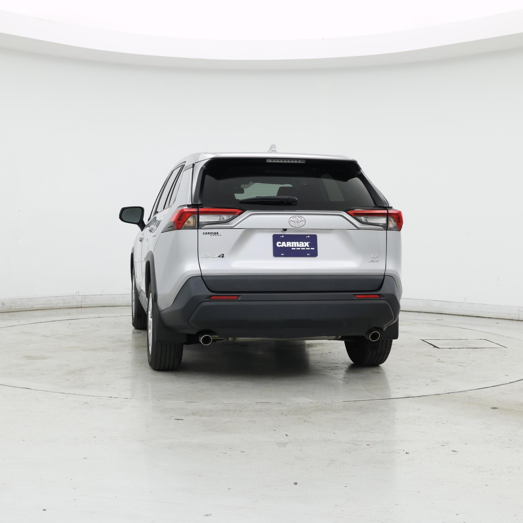 Thumbnail: 2022 Toyota RAV4 - 6