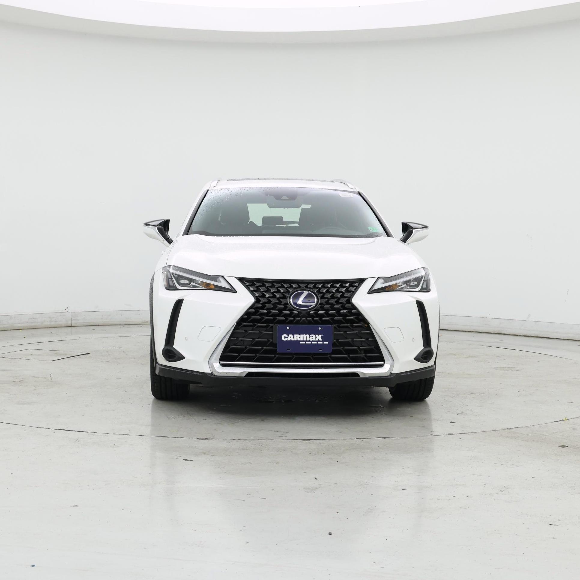 Thumbnail: 2021 Lexus UX - 5