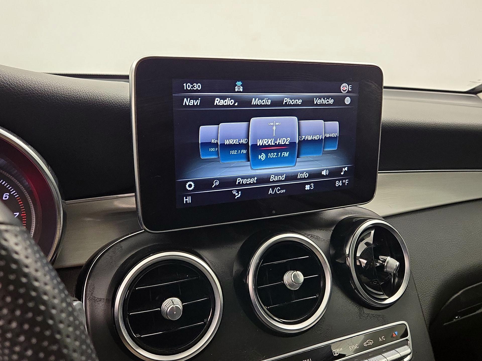 Thumbnail: 2019 Mercedes-Benz GLC - 16