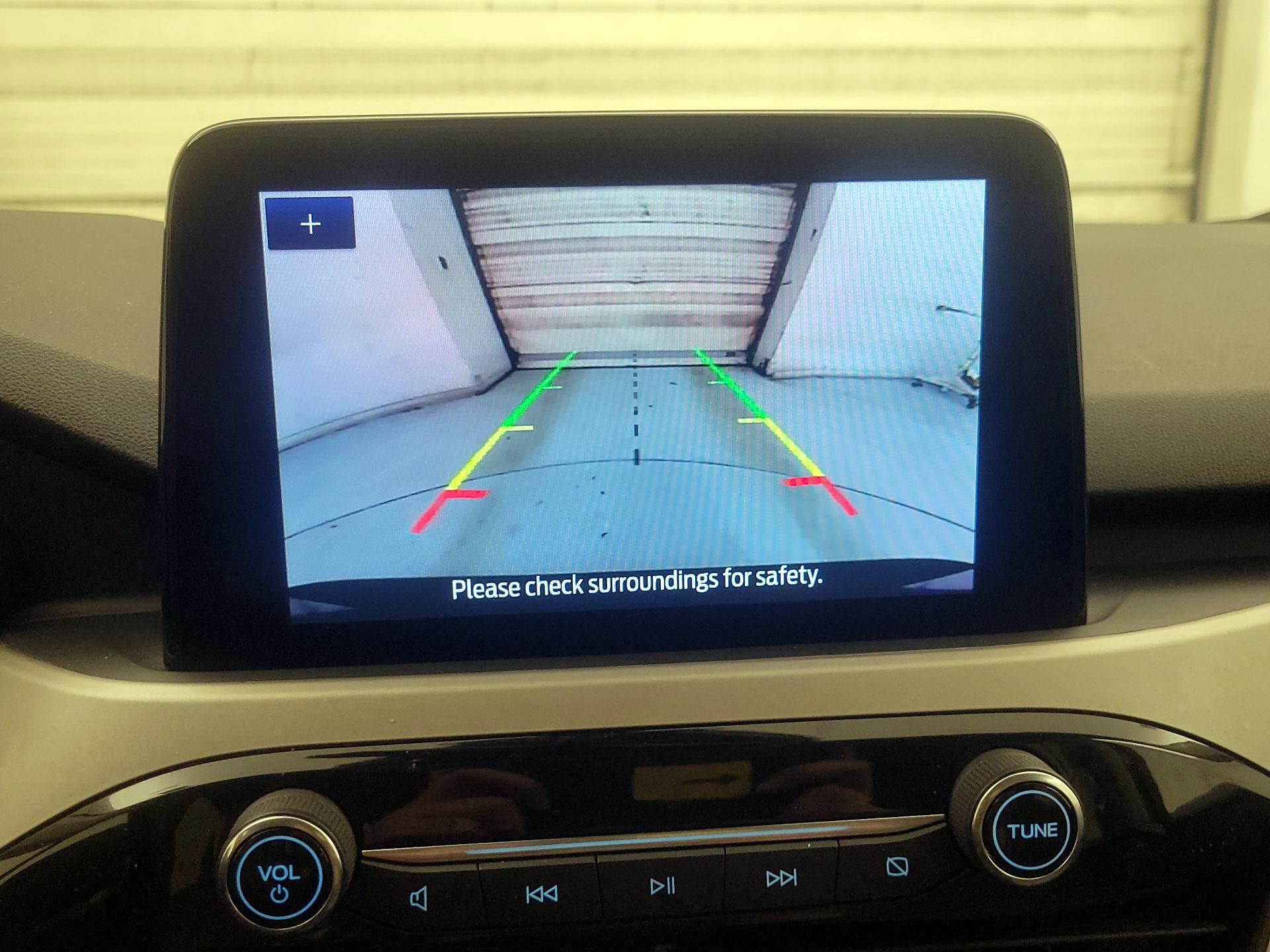 Thumbnail: 2022 Ford Escape - 14