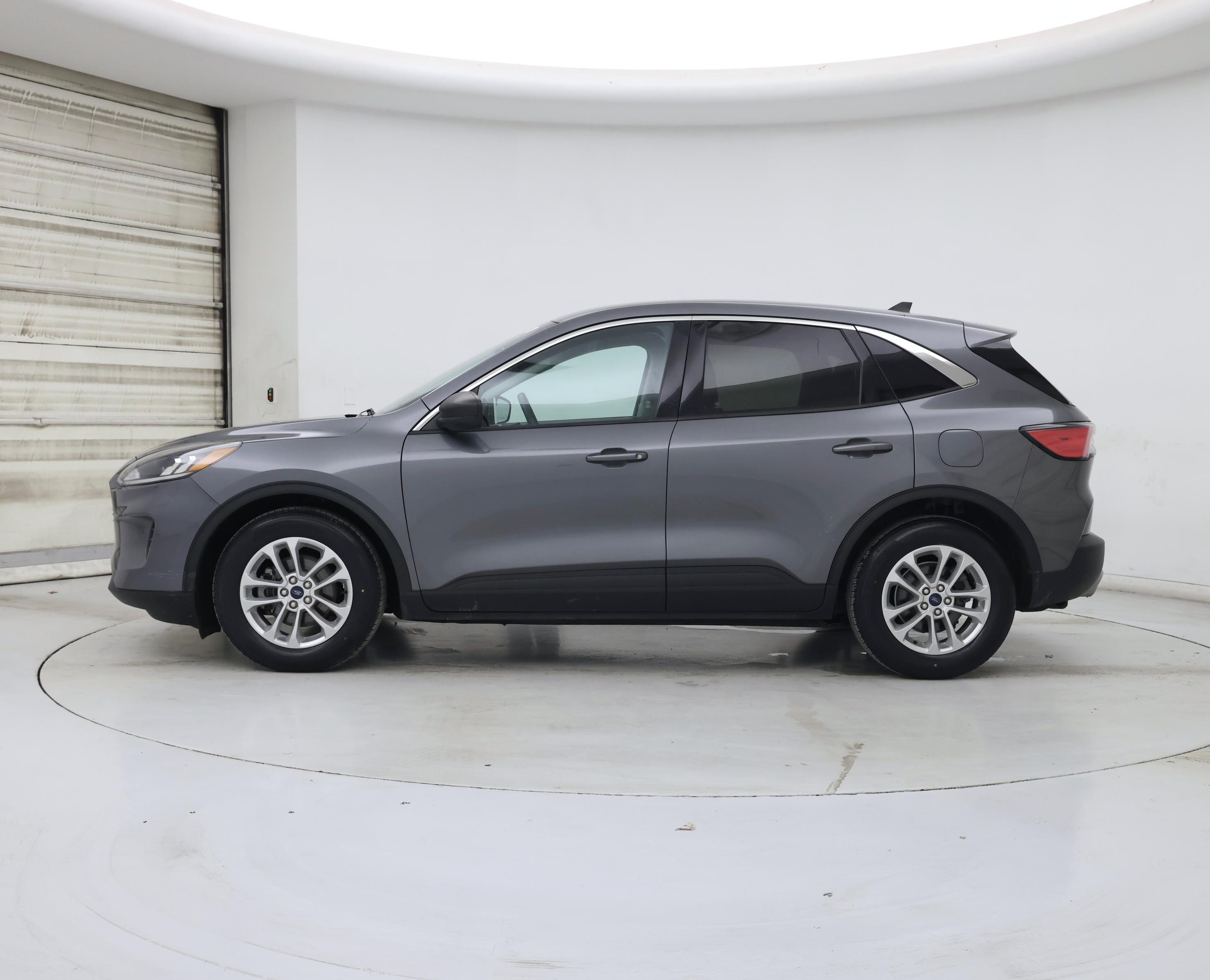 Thumbnail: 2022 Ford Escape - 3