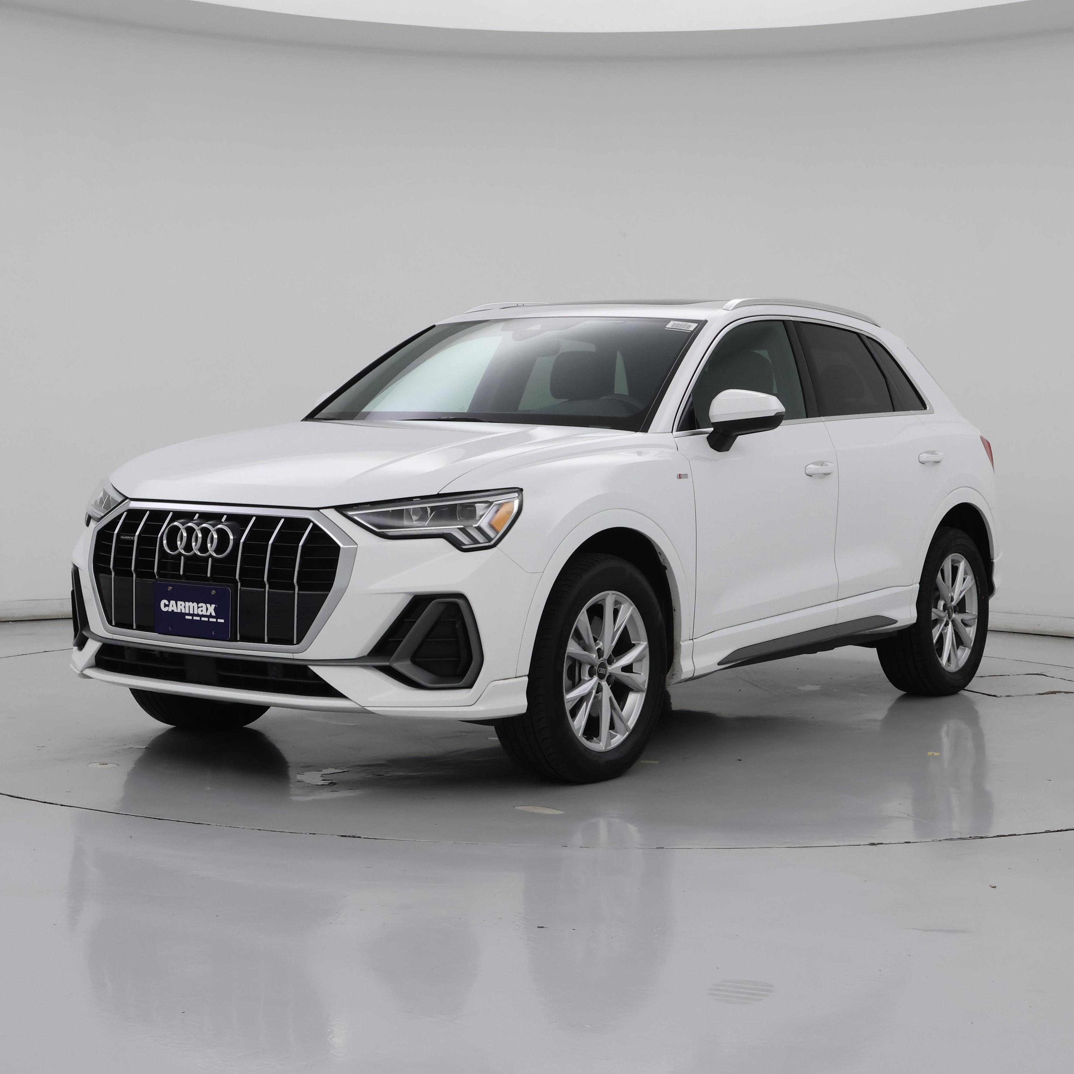 Thumbnail: 2023 Audi Q3 - 4