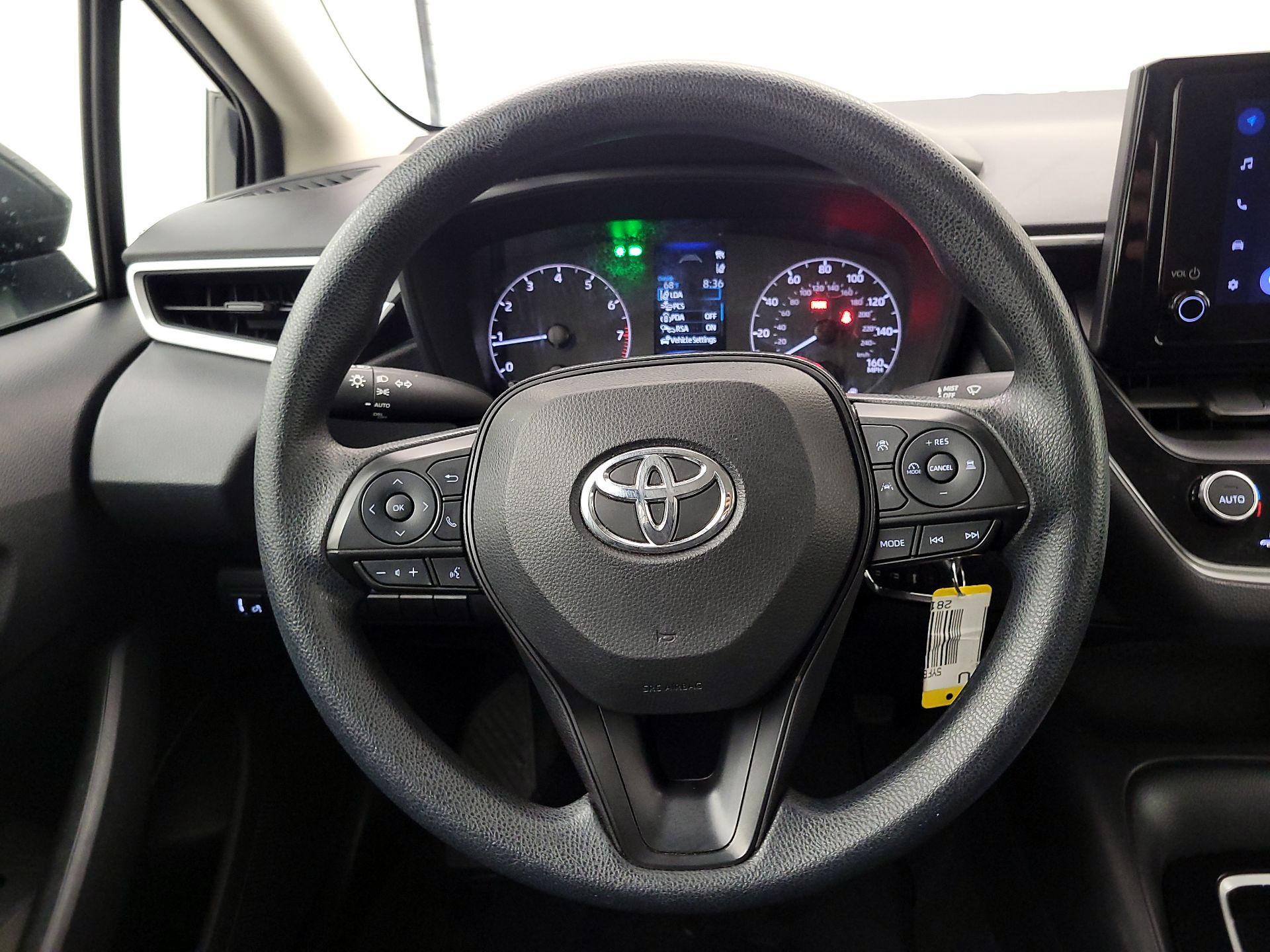 Thumbnail: 2023 Toyota Corolla - 10