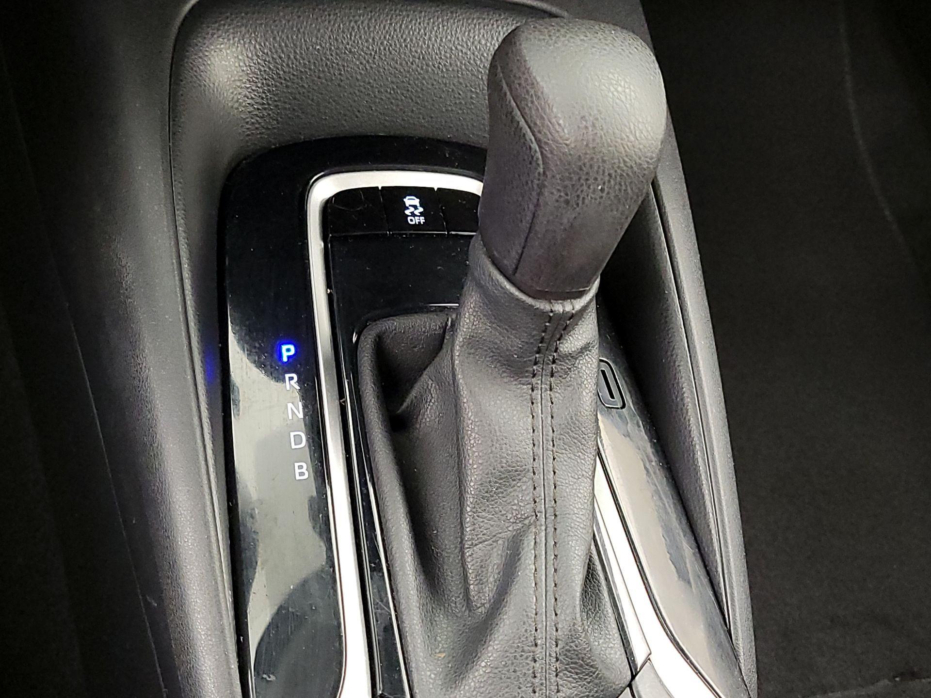 Thumbnail: 2023 Toyota Corolla - 18