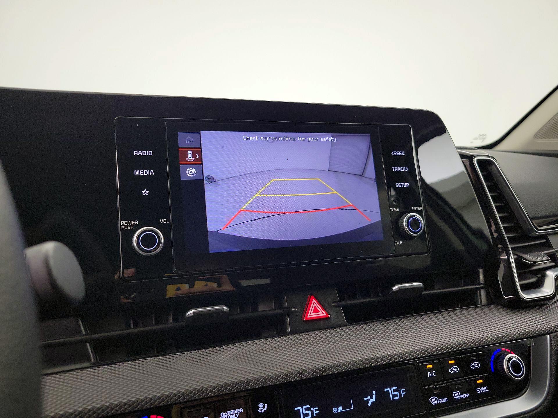 Thumbnail: 2023 Kia Sportage - 14