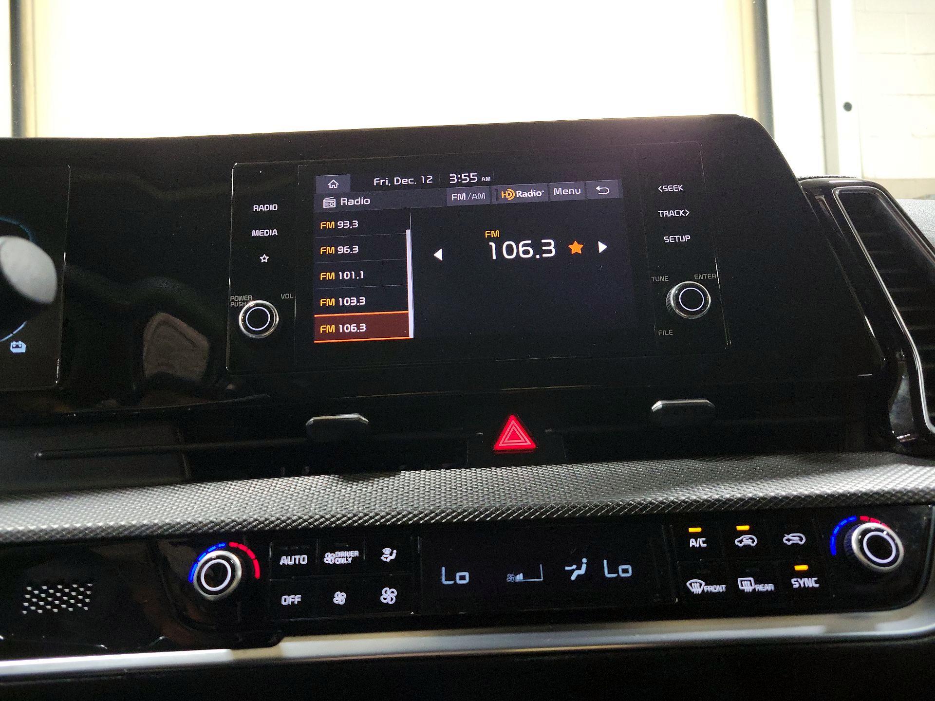 Thumbnail: 2023 Kia Sportage - 15