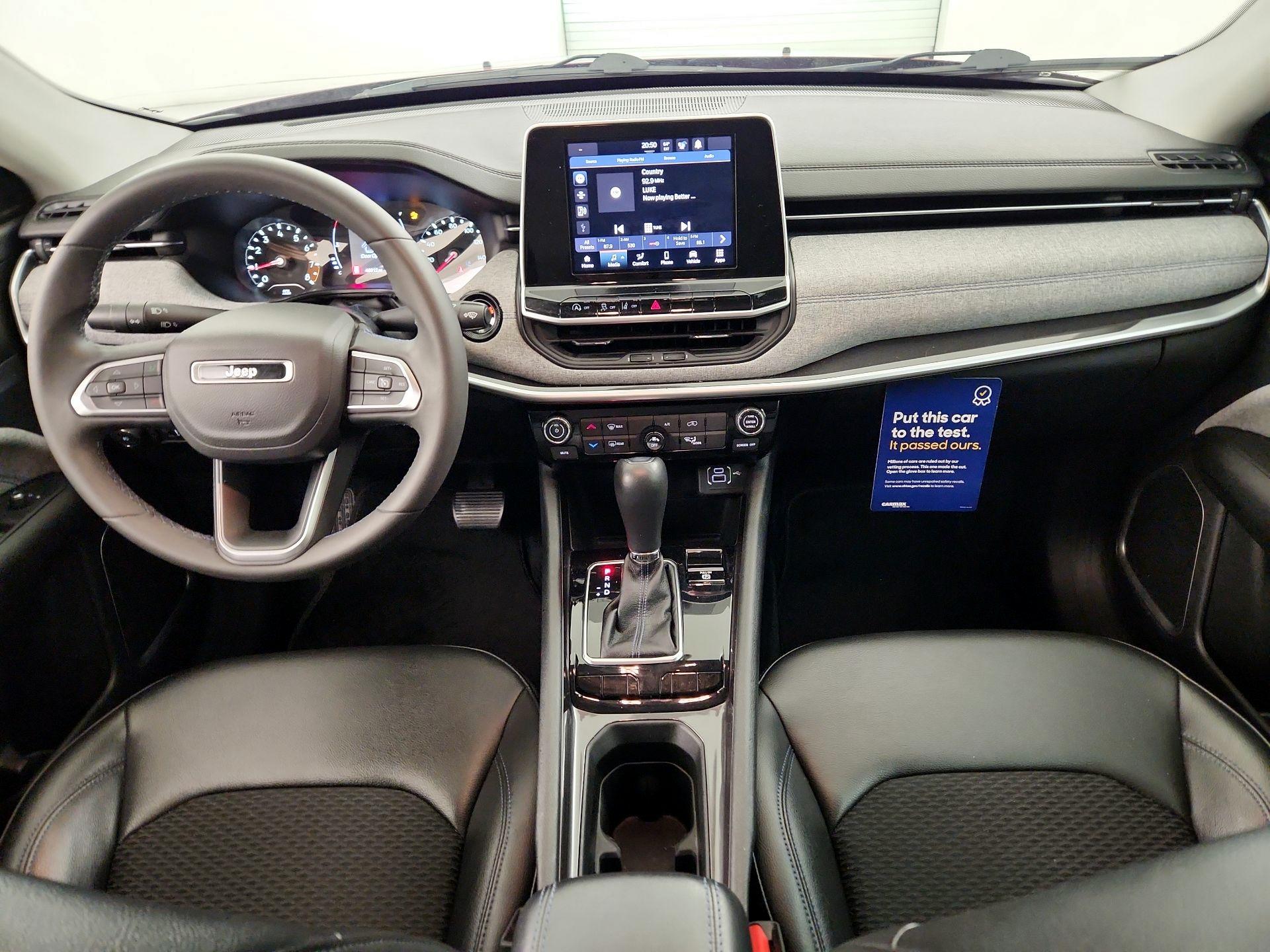 Thumbnail: 2022 Jeep Compass - 9