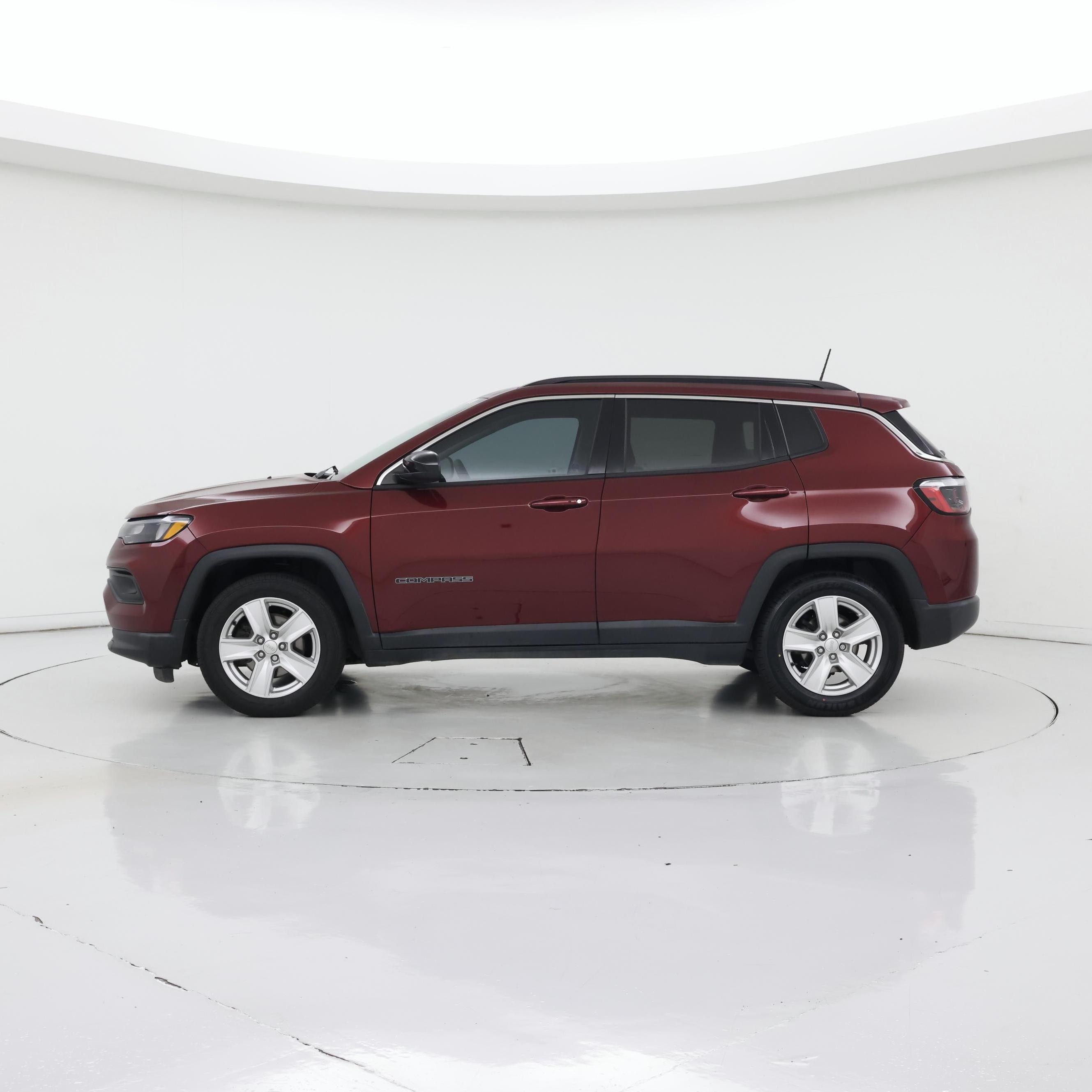 Thumbnail: 2022 Jeep Compass - 3