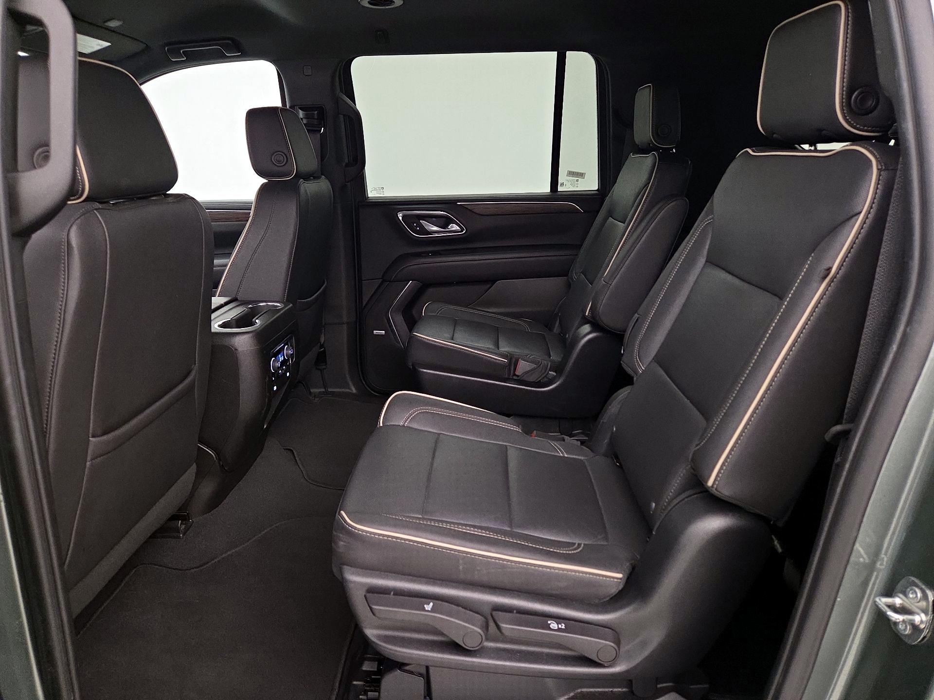 Thumbnail: 2023 Chevrolet Suburban - 19