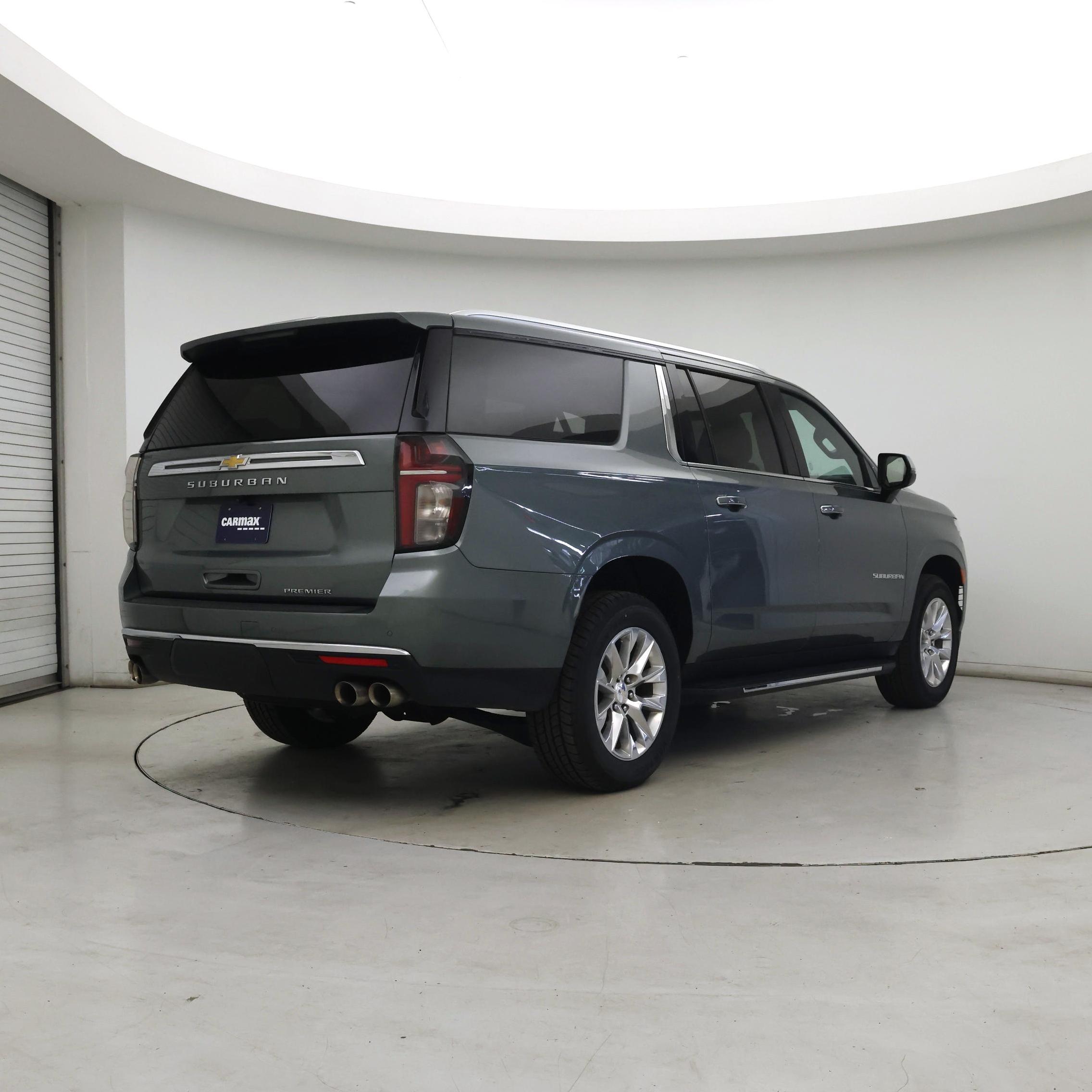 Thumbnail: 2023 Chevrolet Suburban - 8