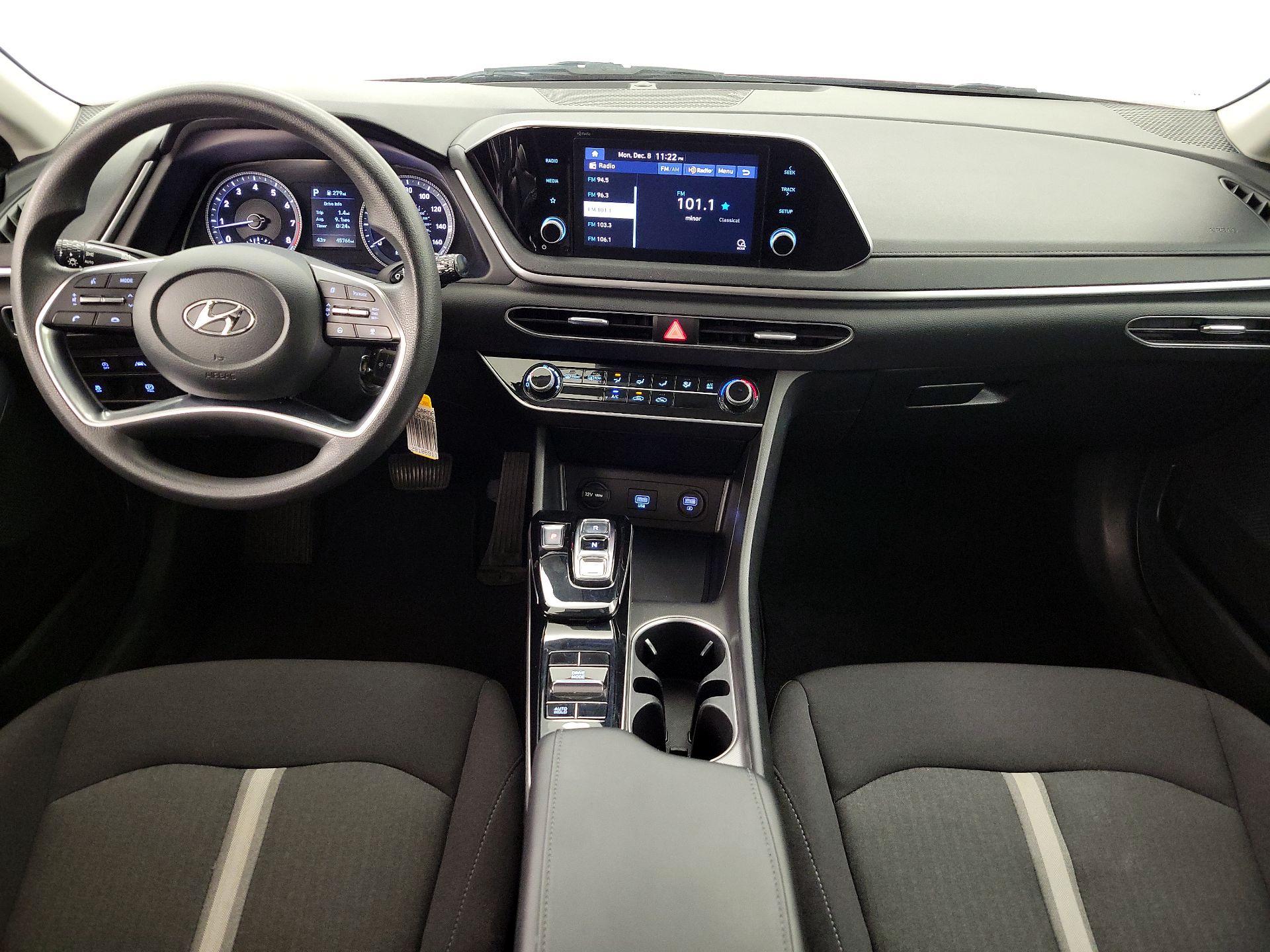 Thumbnail: 2023 Hyundai Sonata - 9