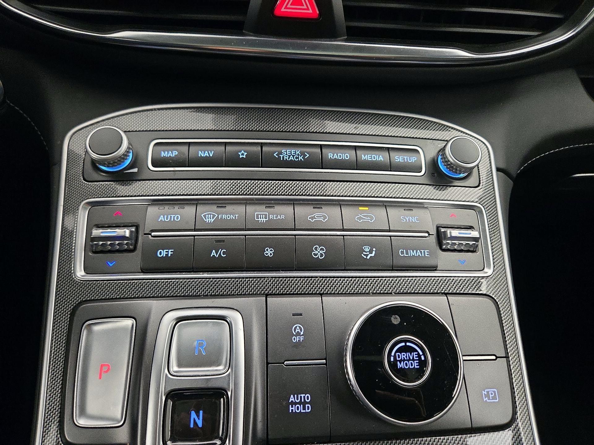 Thumbnail: 2023 Hyundai Santa Fe - 17