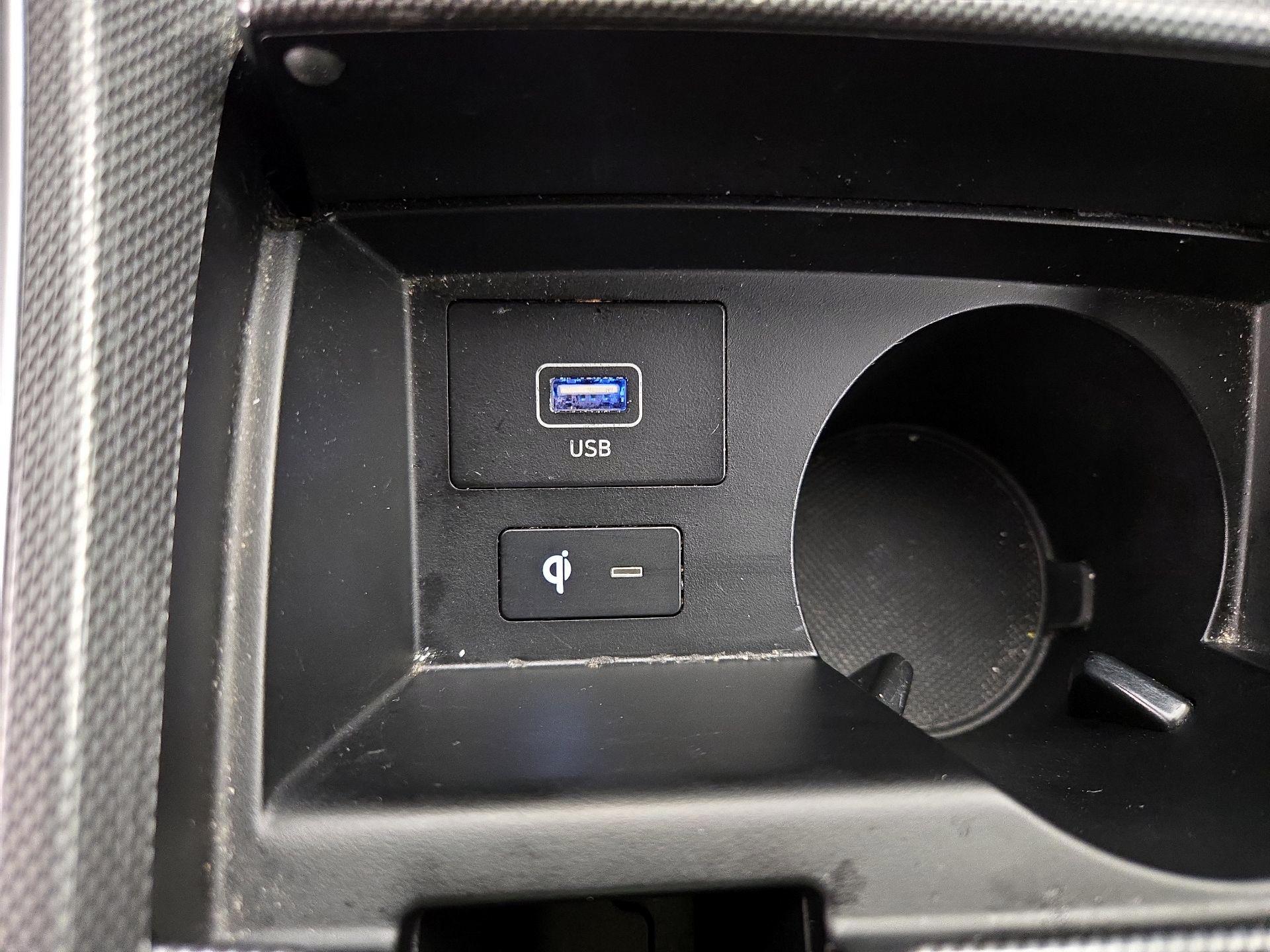 Thumbnail: 2023 Hyundai Santa Fe - 19