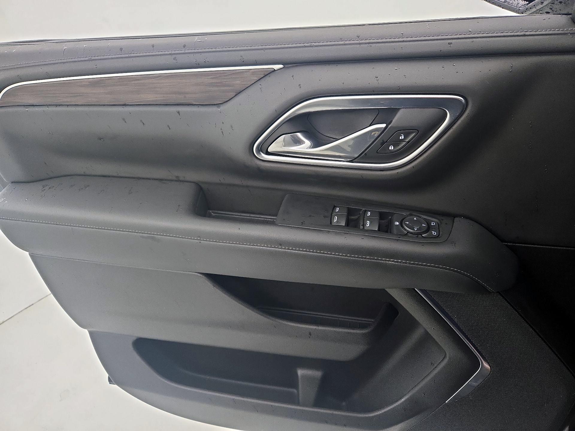 Thumbnail: 2021 Chevrolet Tahoe - 12