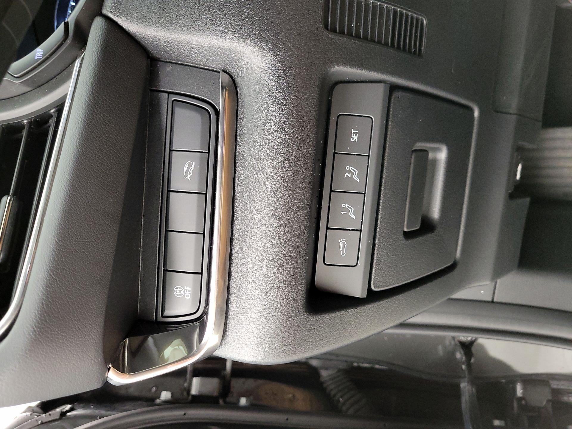 Thumbnail: 2023 Mazda CX-30 - 13