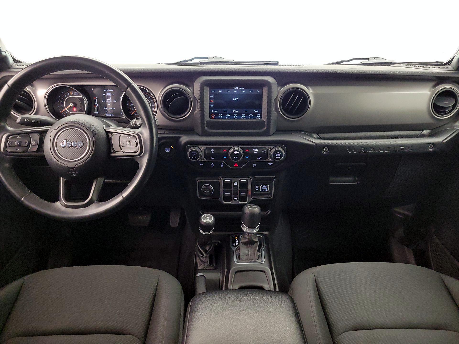 Thumbnail: 2021 Jeep Wrangler - 9