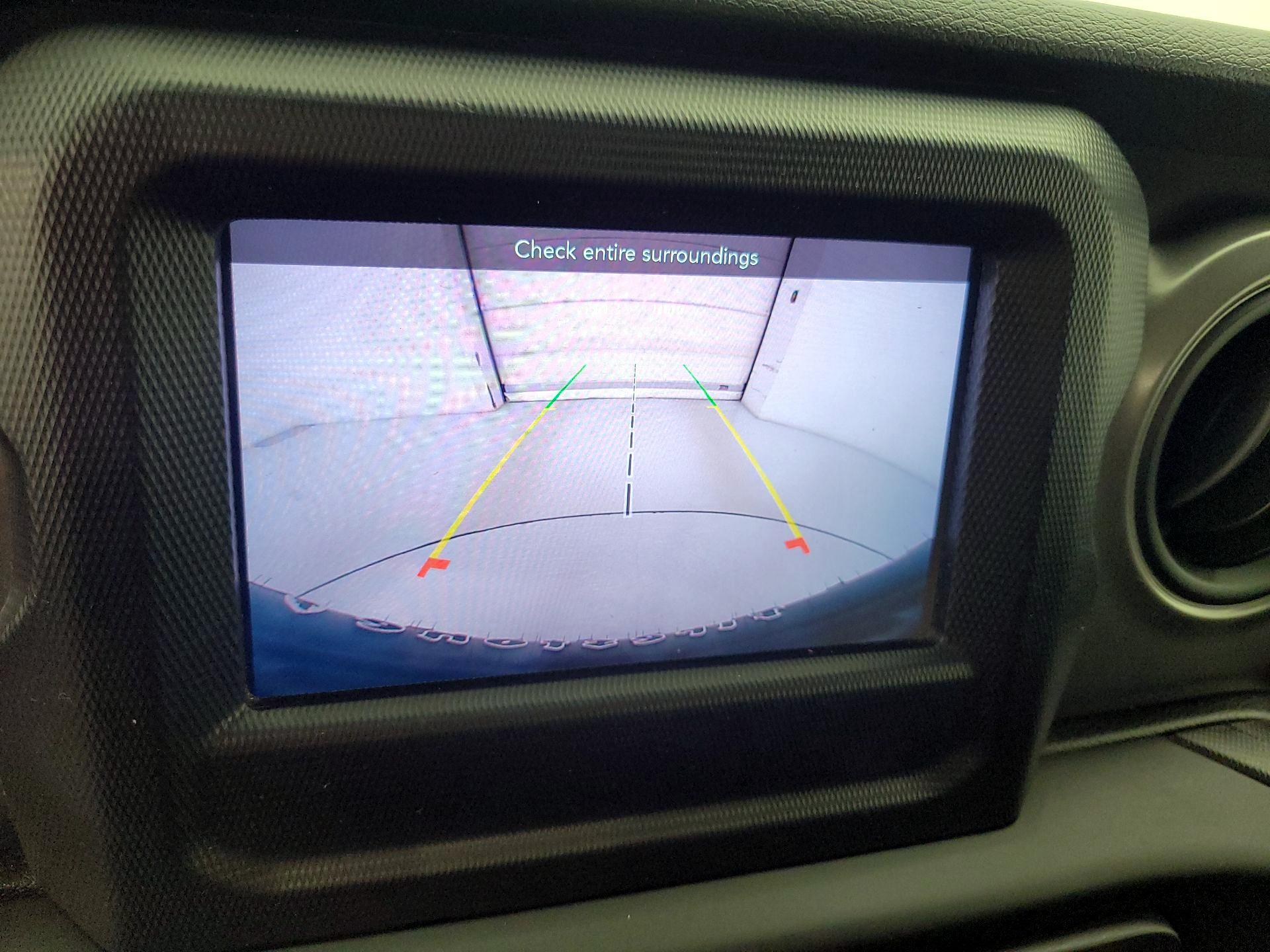 Thumbnail: 2021 Jeep Wrangler - 14