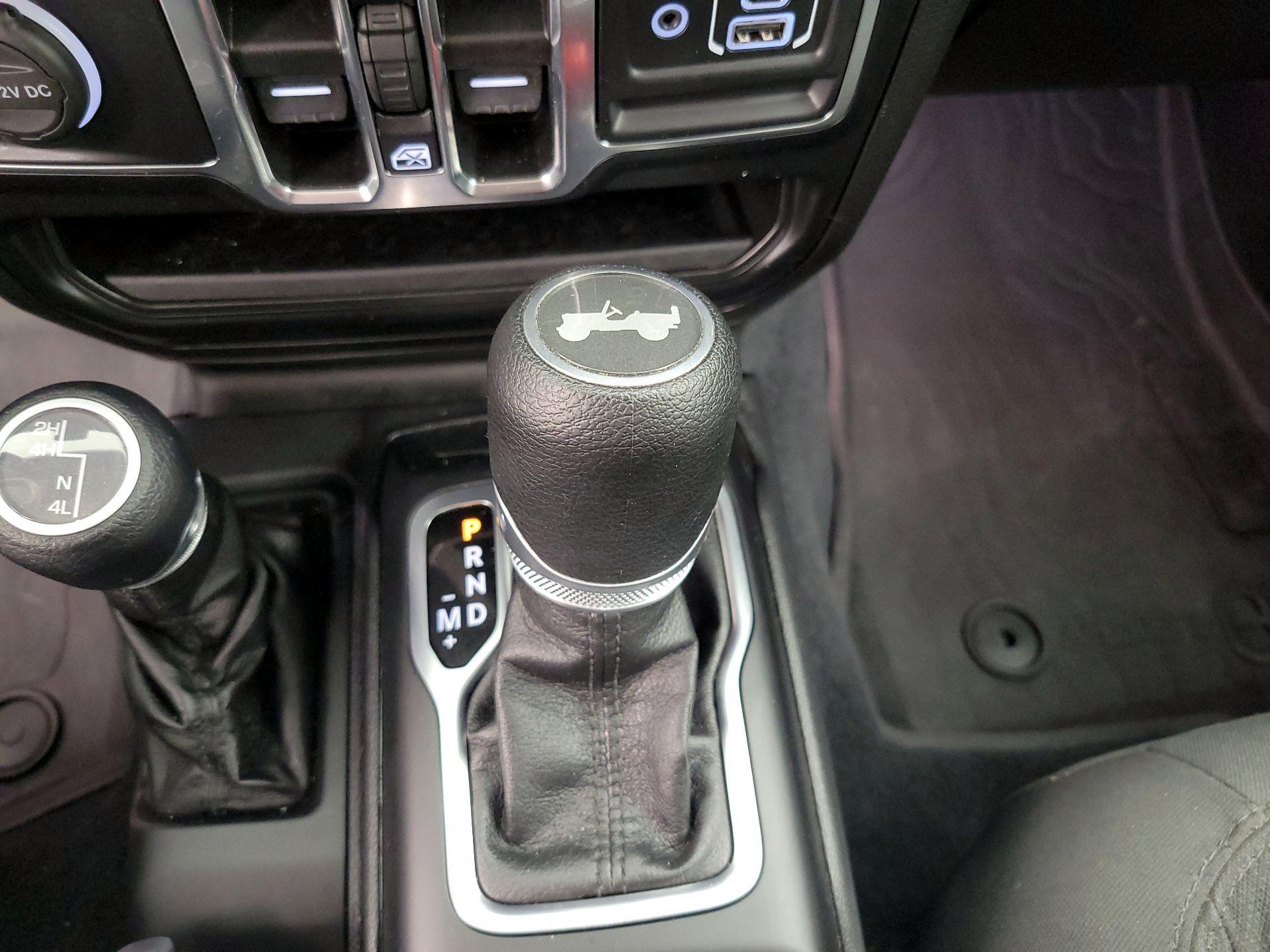 Thumbnail: 2021 Jeep Wrangler - 17