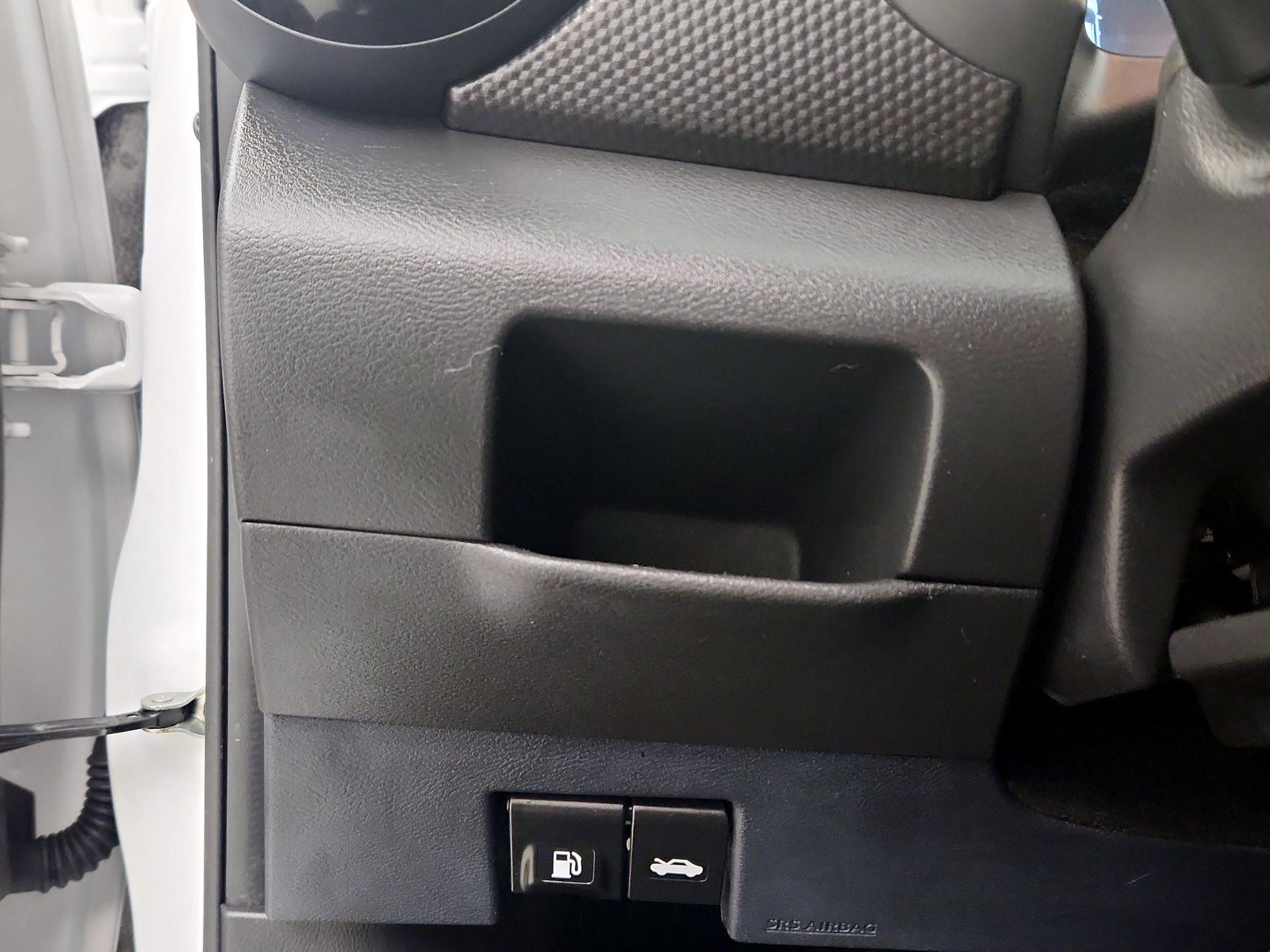 Thumbnail: 2022 Nissan Kicks - 13